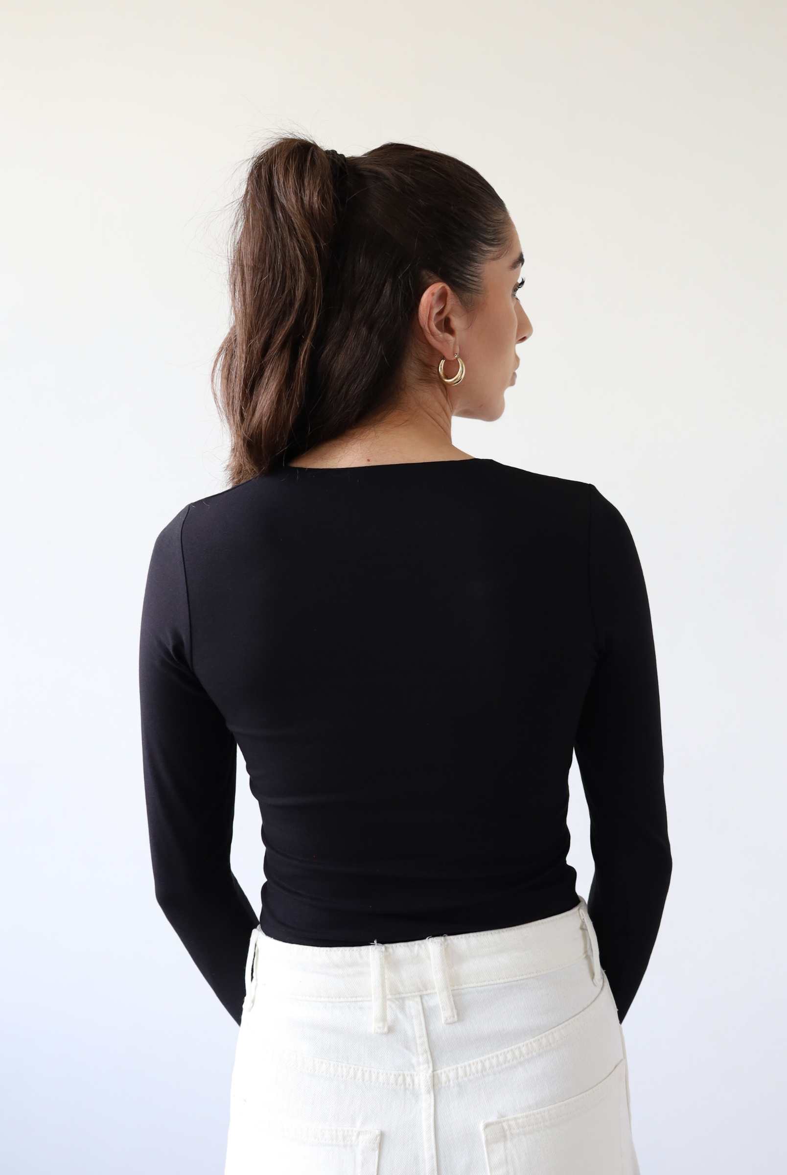 Organic cotton long sleeve v-neck t-shirt, black, back