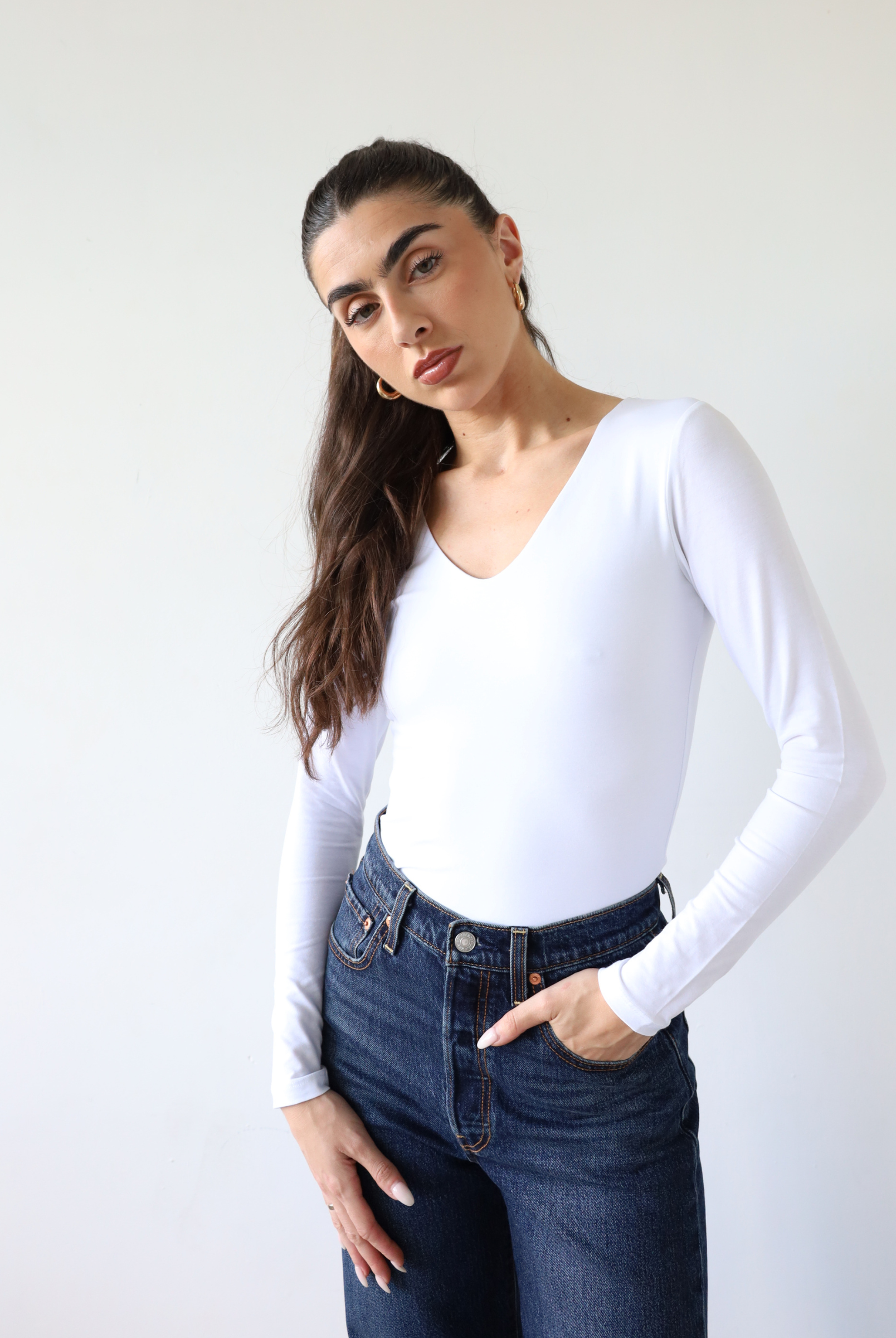organic cotton v-neck long sleeve t-shirt, white, front
