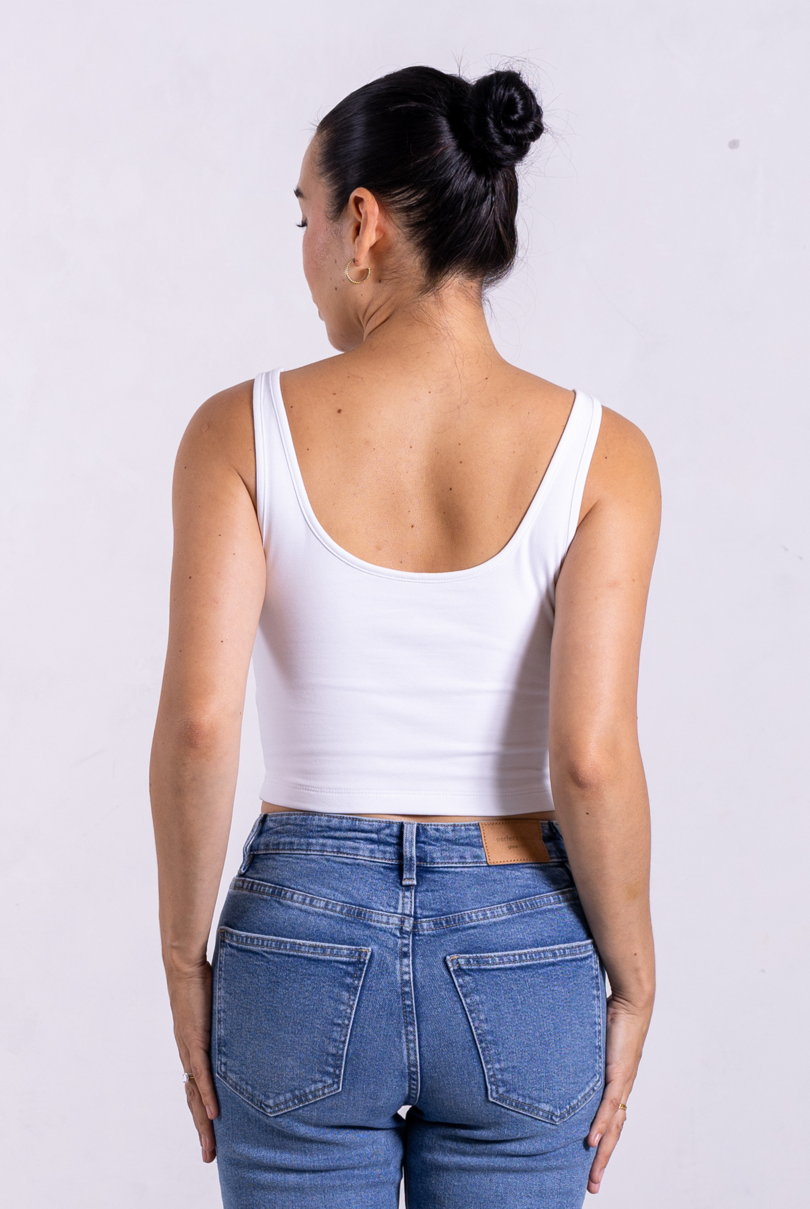 Back, V-neck Crop Tank, White