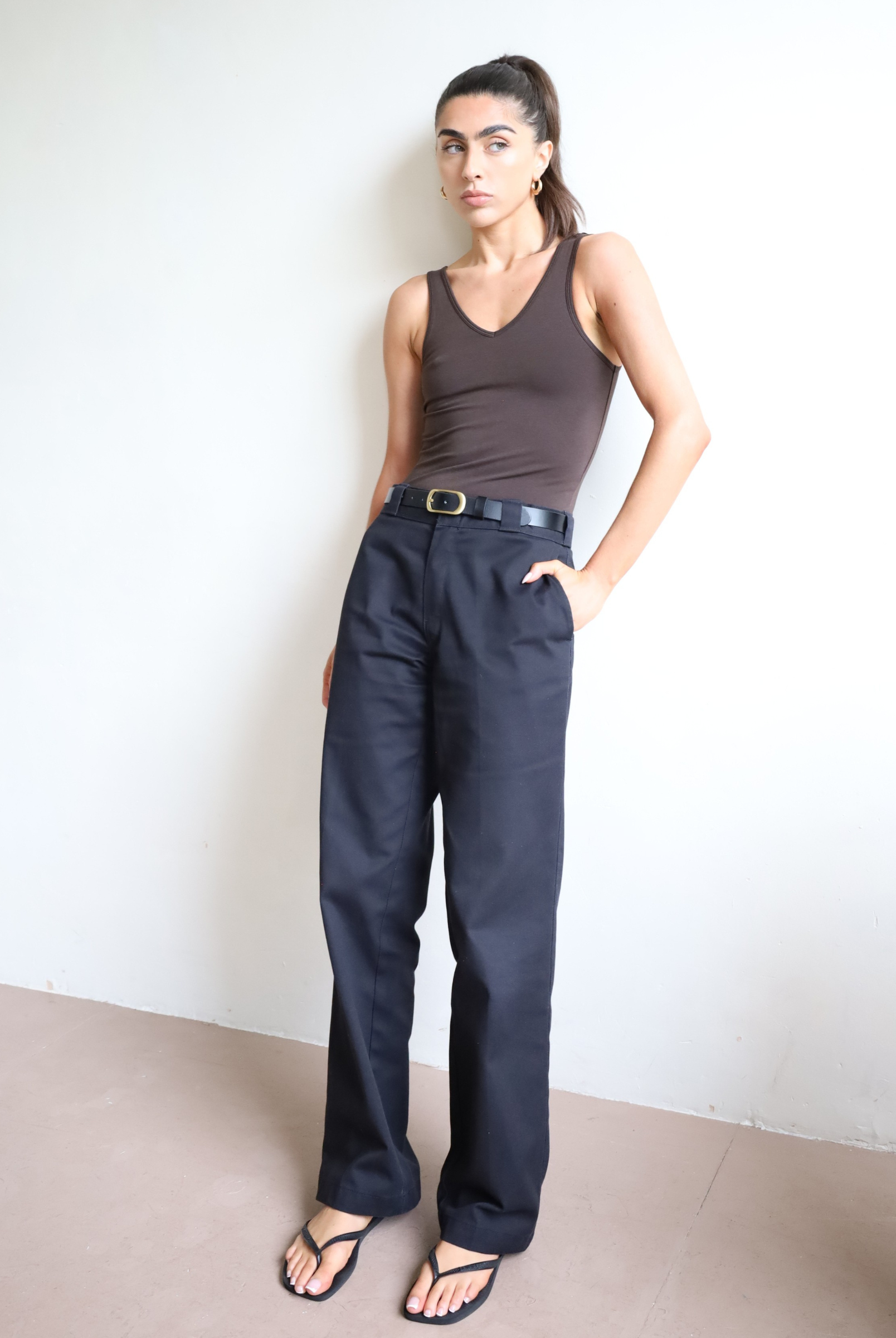 Womens organic cotton v-neck tank top, Brown