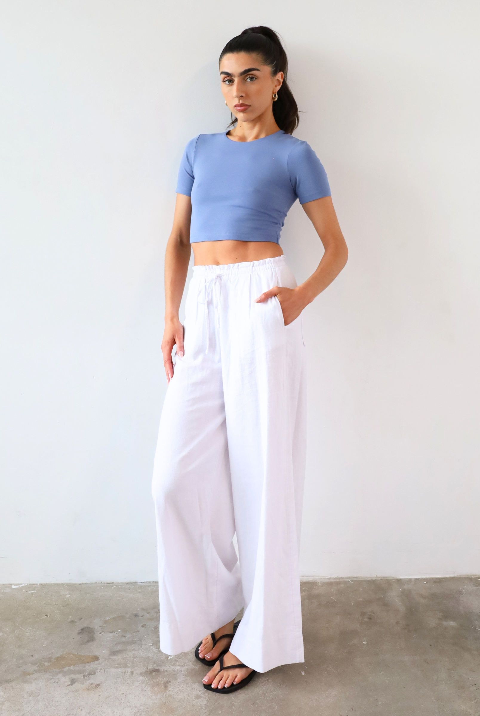 Organic cotton cropped crew neck t-shirt, light blue, front