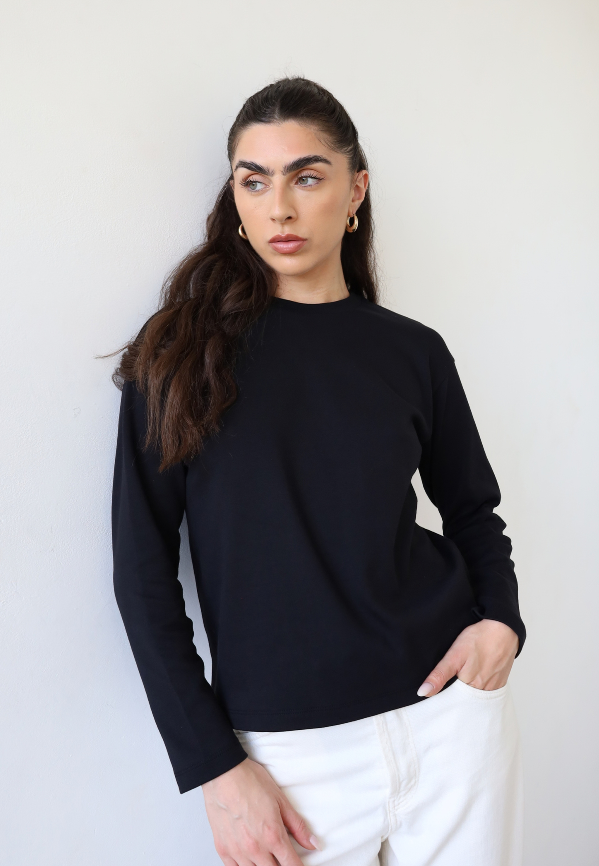 organic cotton long sleeve relaxed fit crew neck t-shirt, black, front