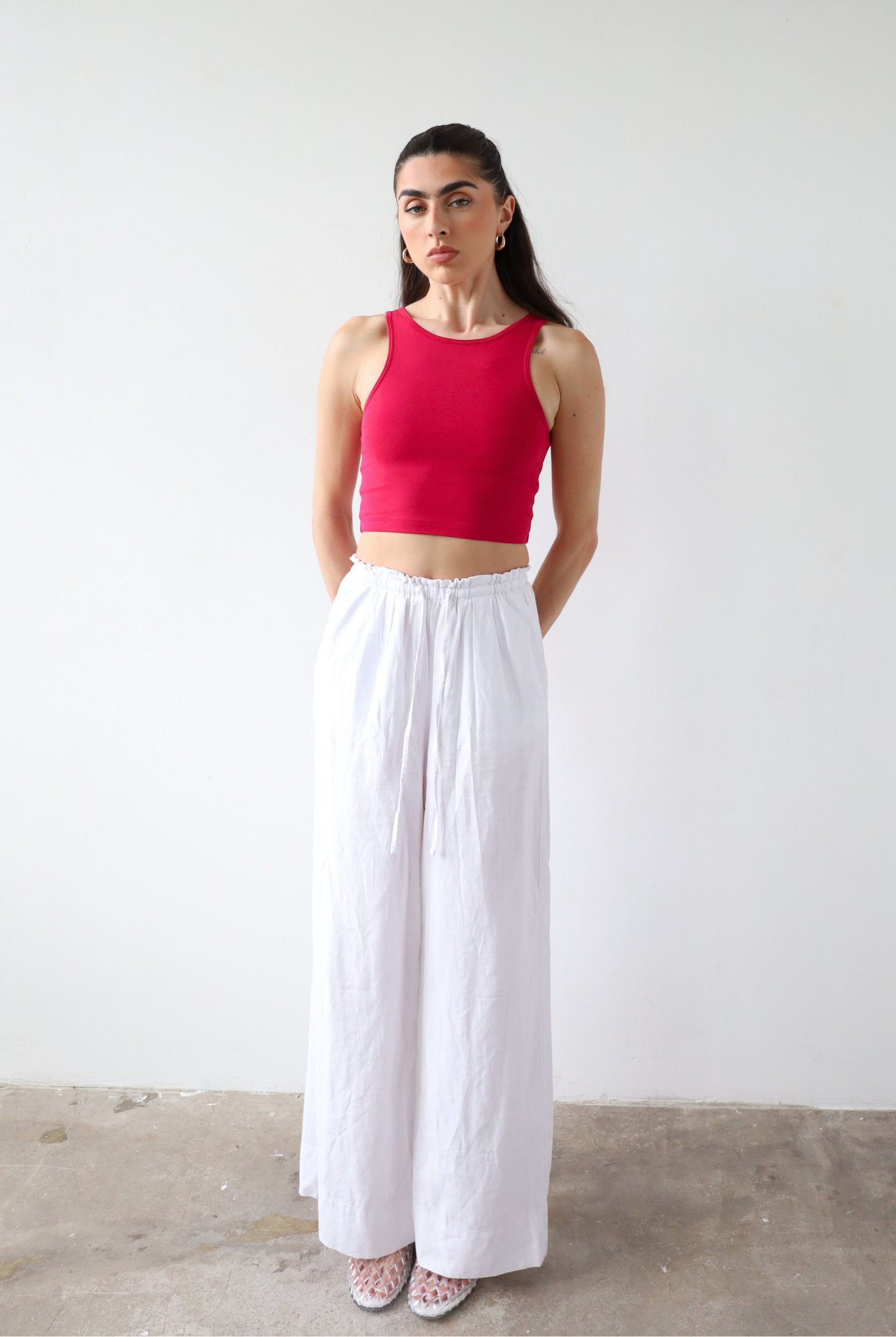 Organic cotton pink crop tank top, front