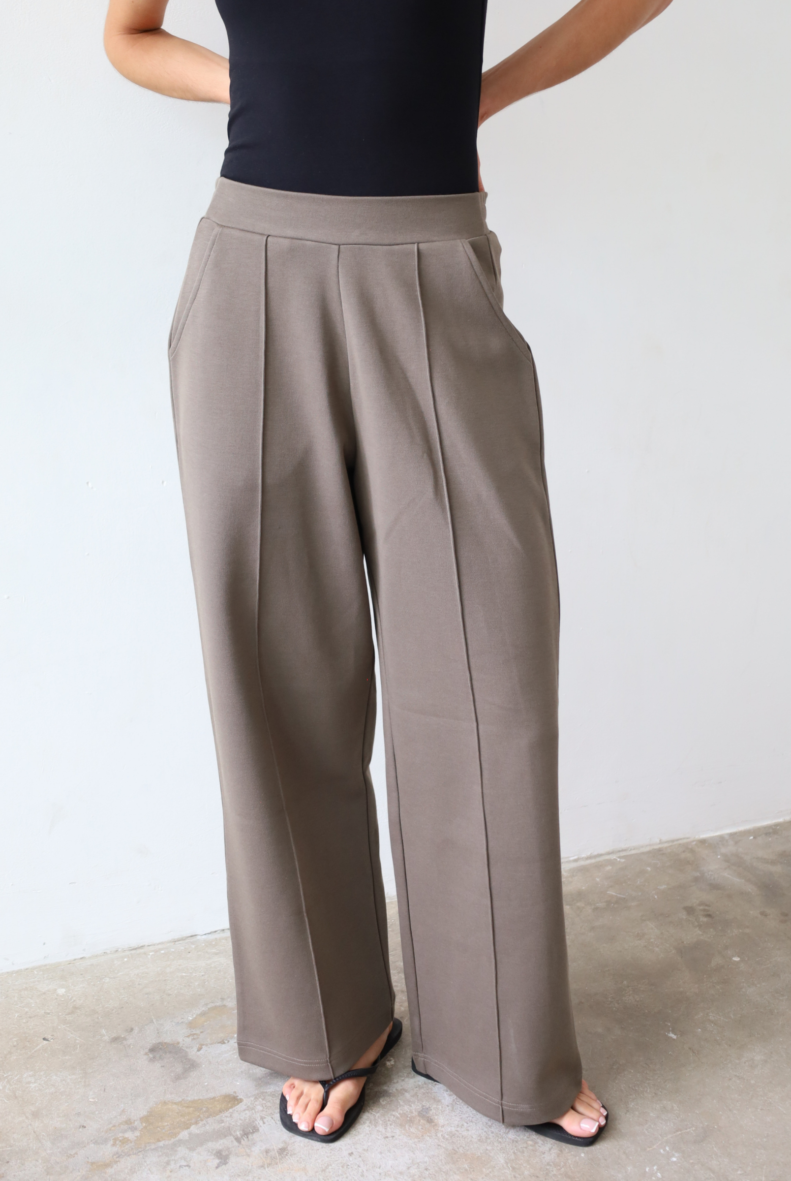 Womens wide Leg Trousers, Light Brown, Front