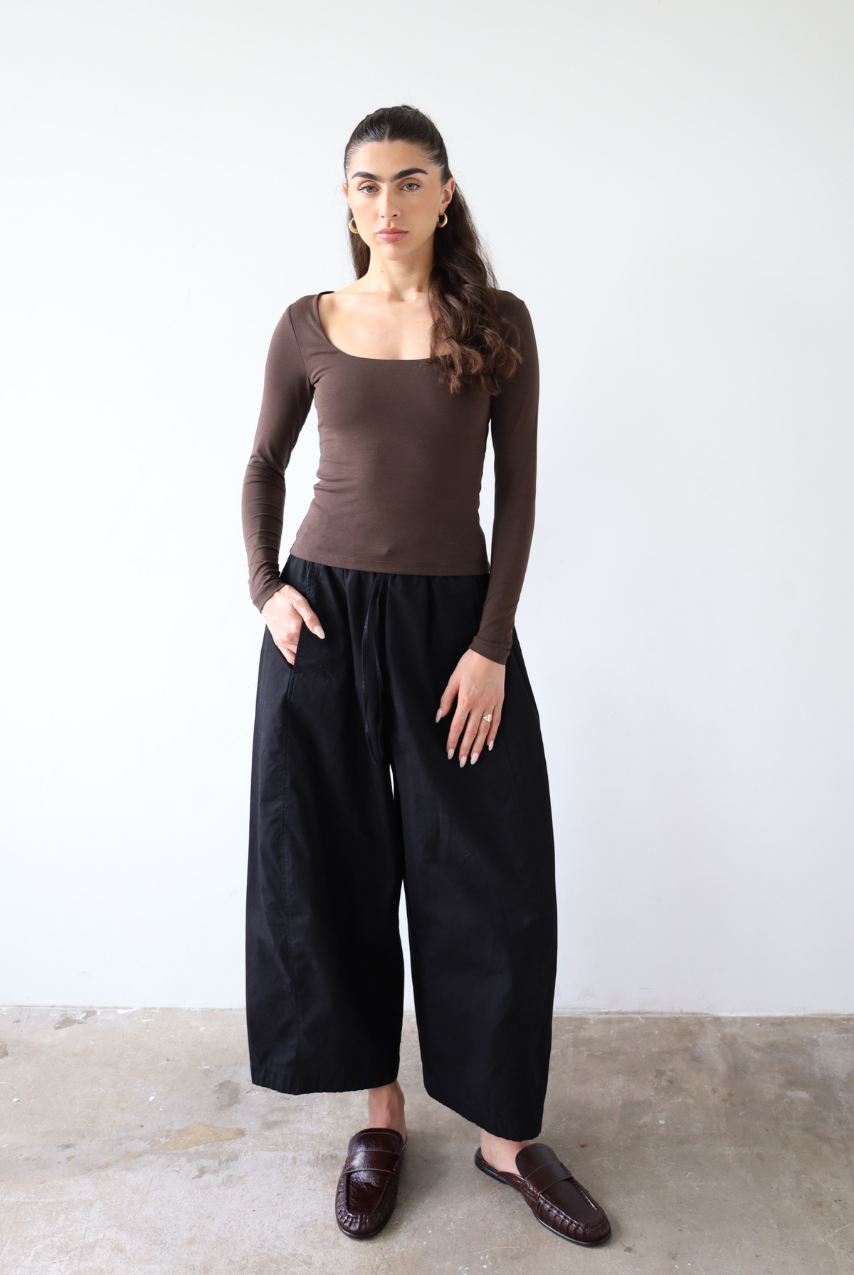 Organic Cotton square neck long sleeve t-shirt, dark brown, front