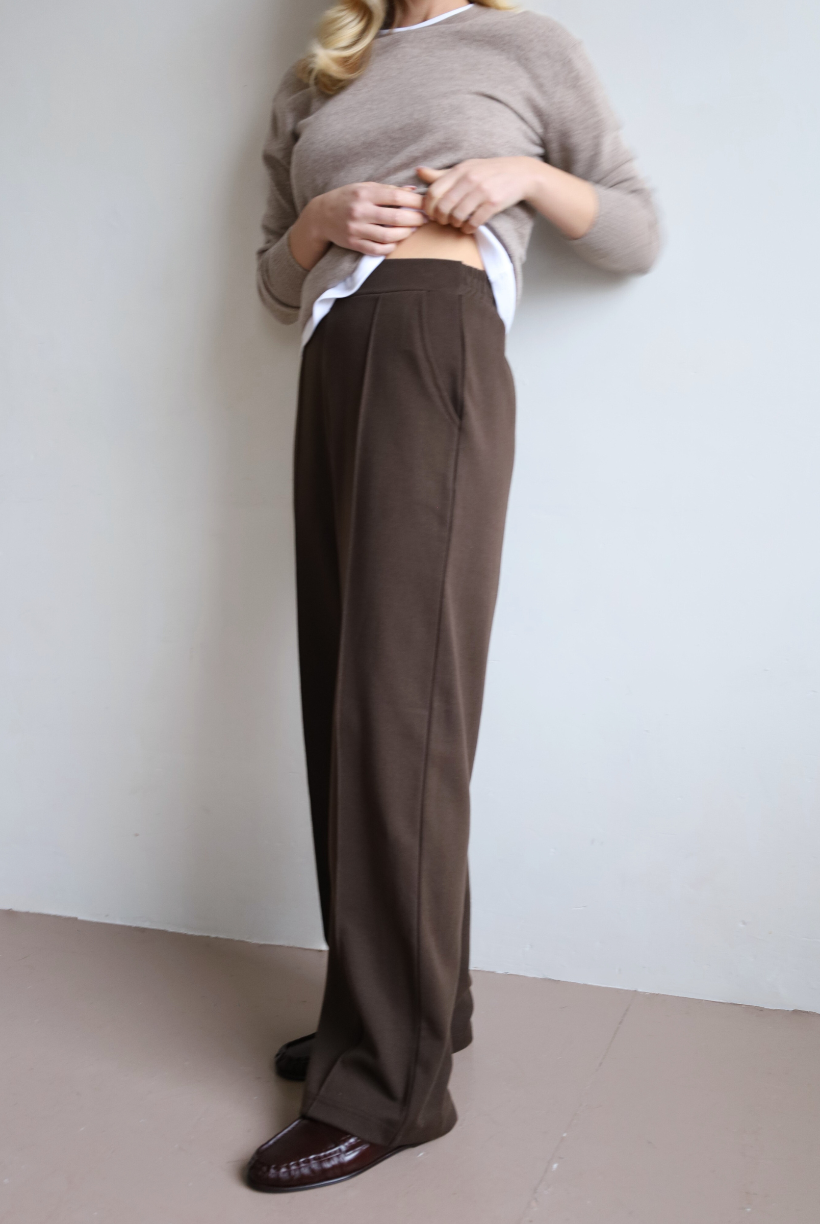 organic cotton wide-leg trouser, brown, side