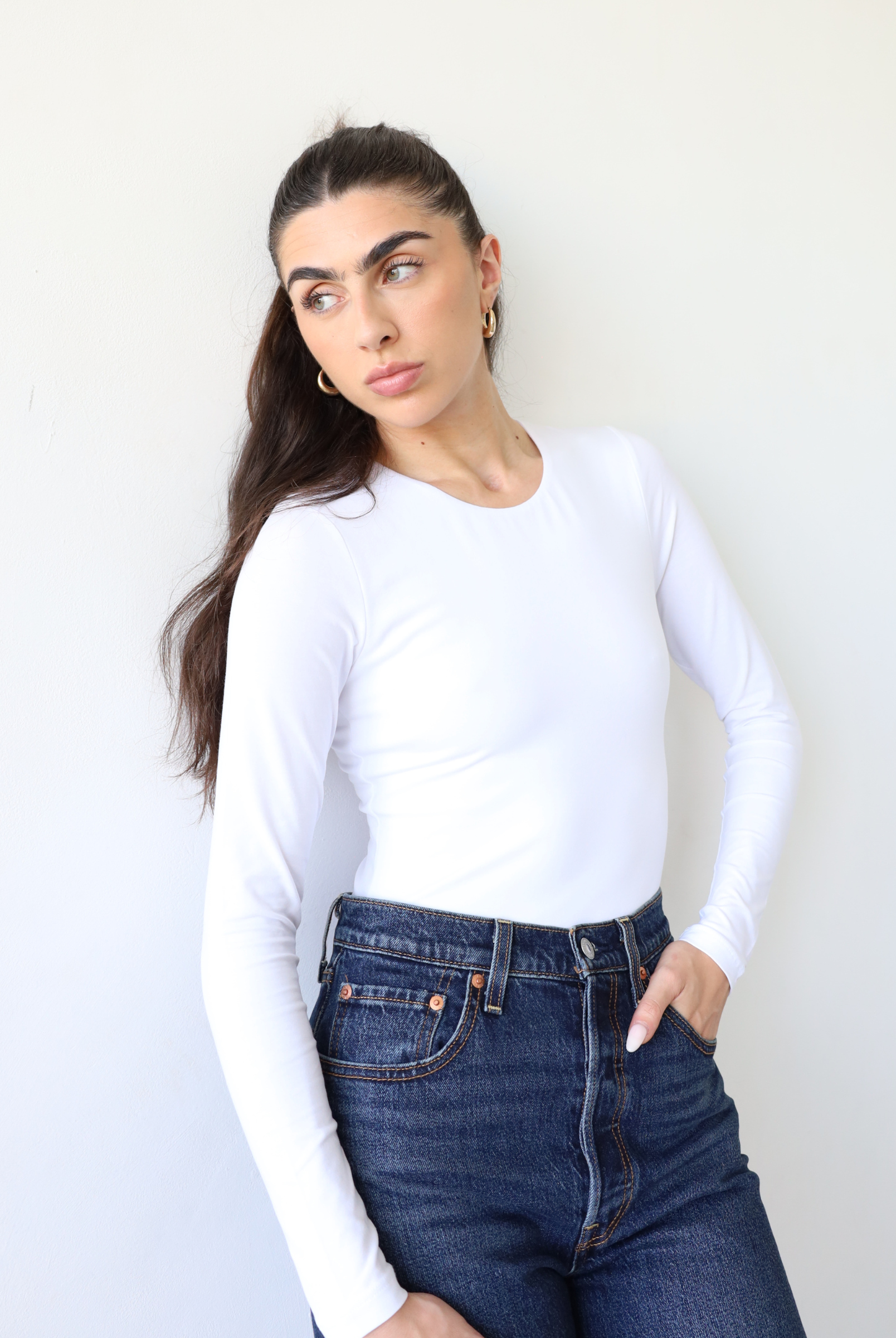organic cotton crew neck long sleeve t-shirt, white, front