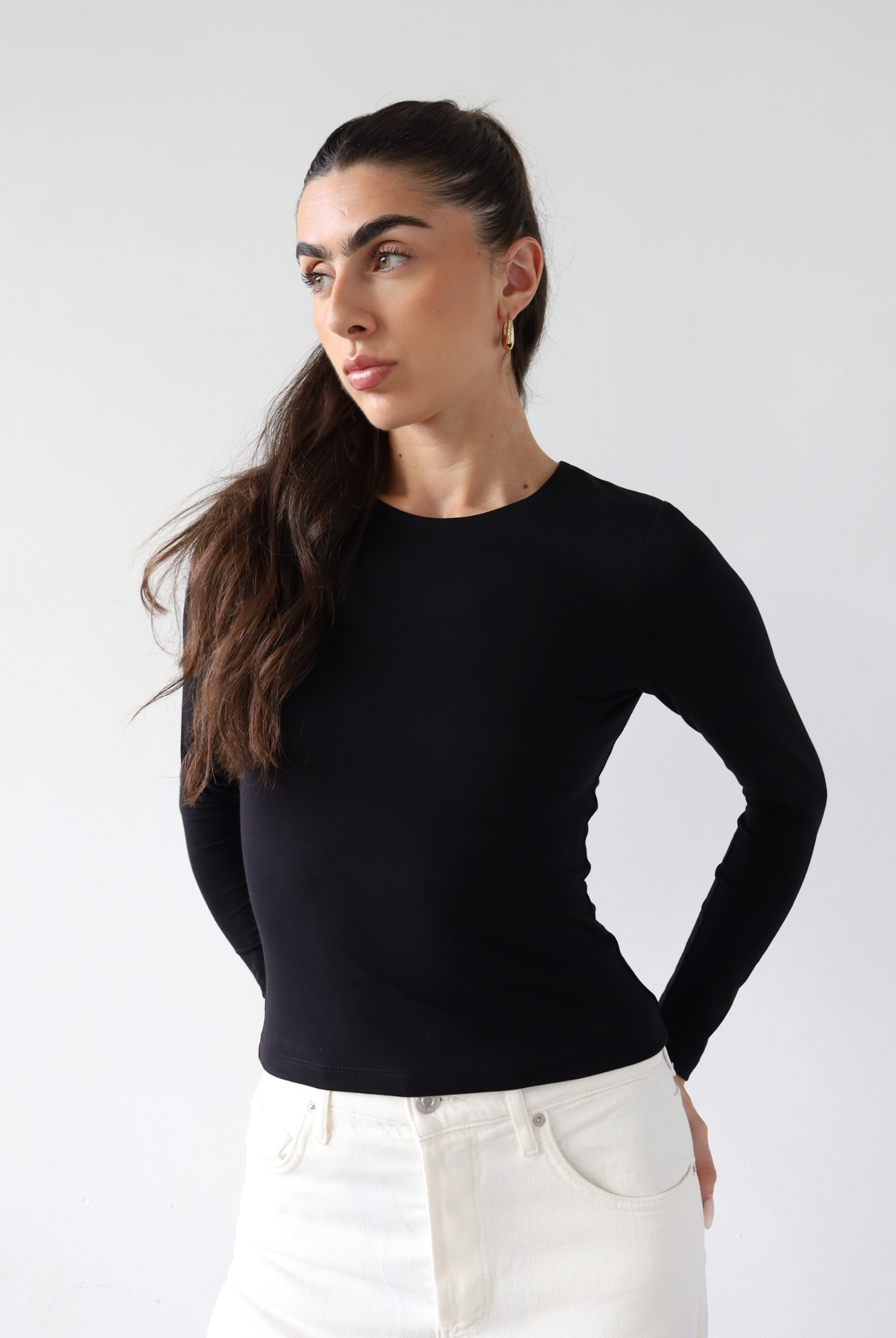 organic cotton long sleeve crew neck t-shirt, black, front