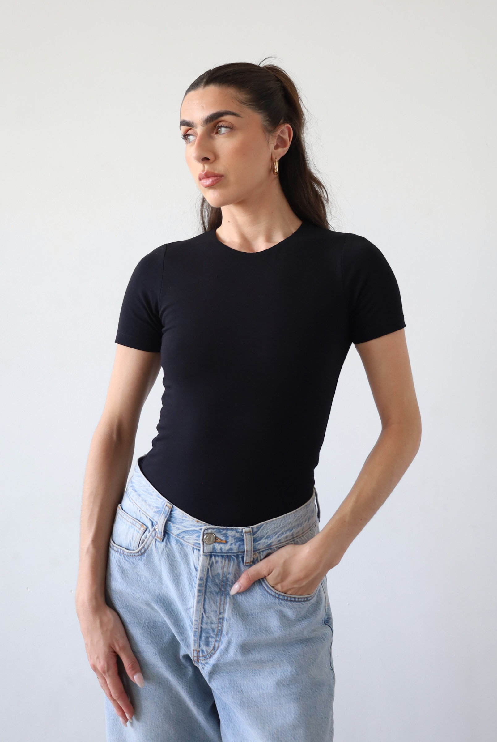 Organic cotton black crew neck short sleeve t-shirt, front