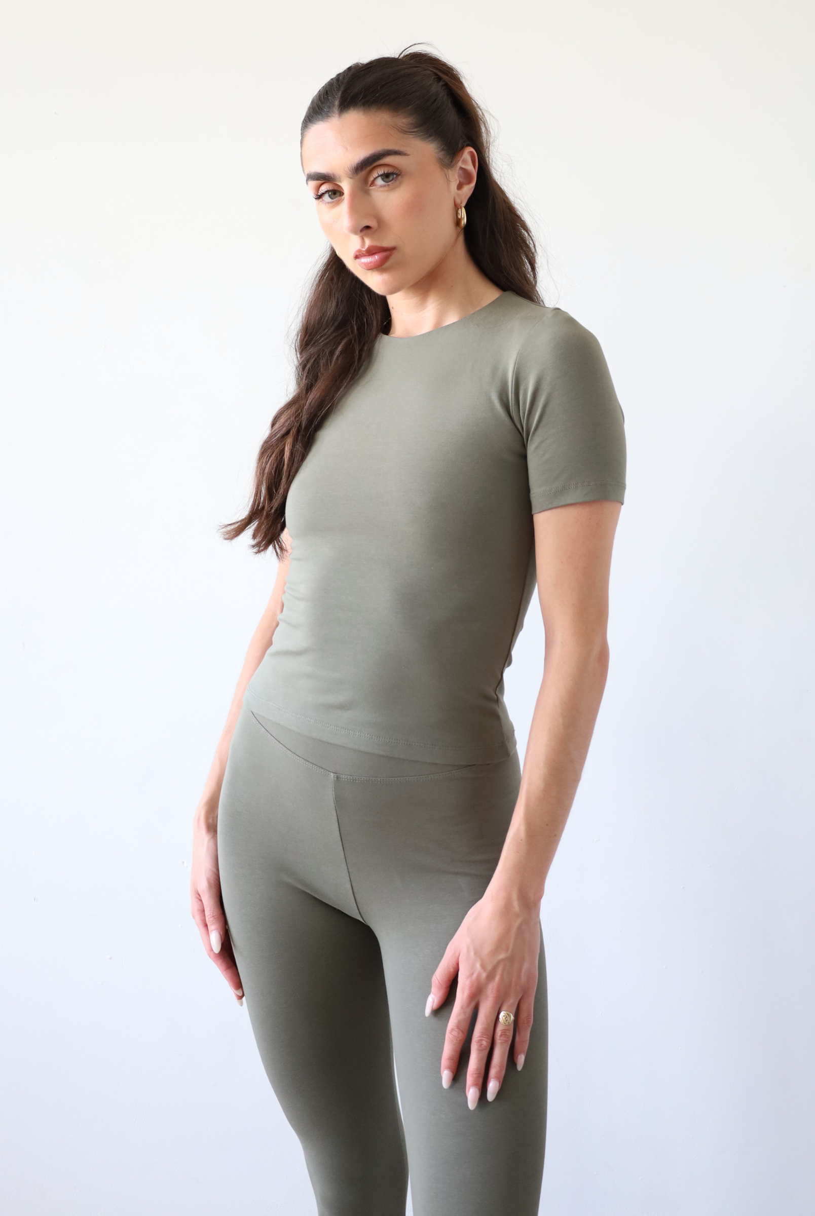 Organic cotton leggings, olive green, front