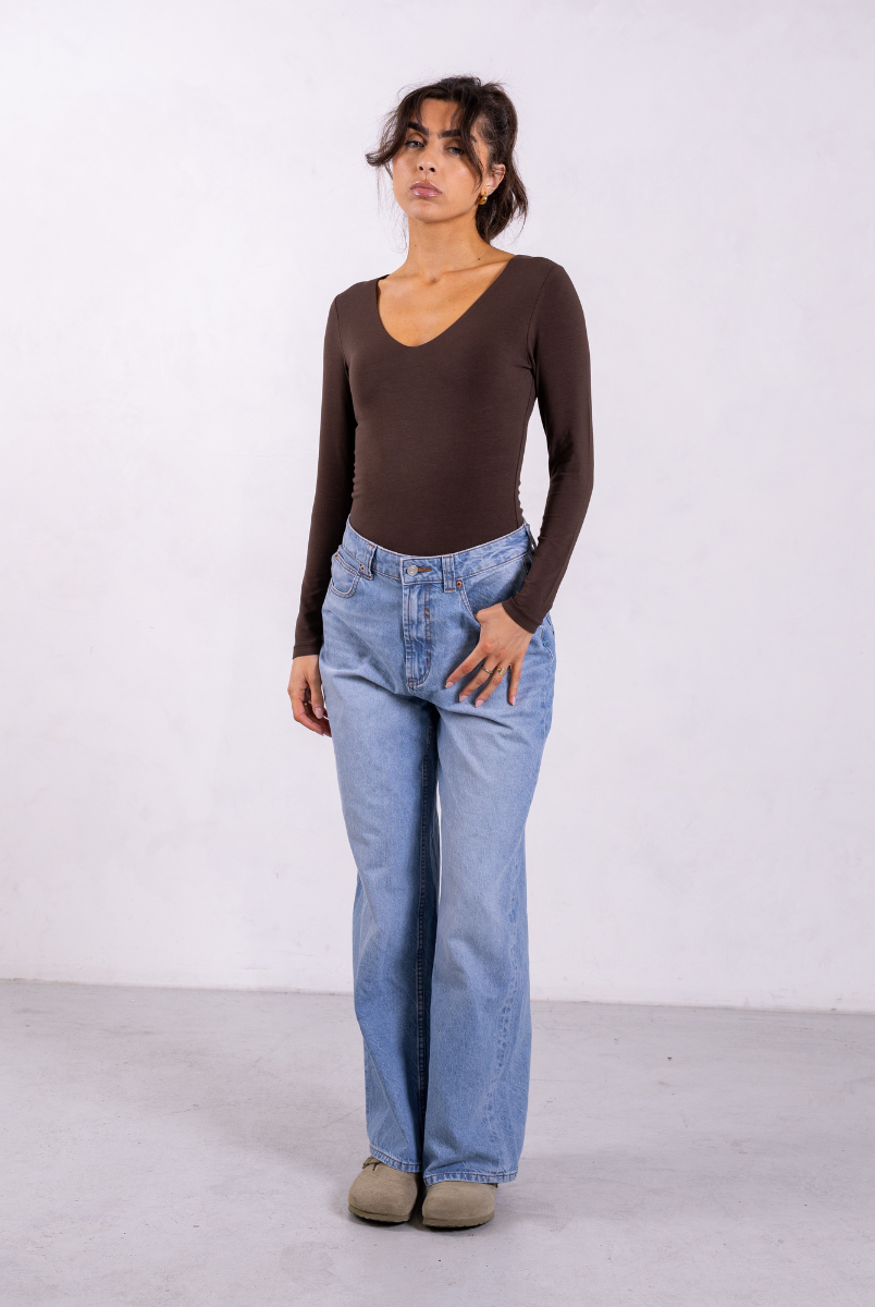 brown organic cotton v-neck long sleeve t-shirt