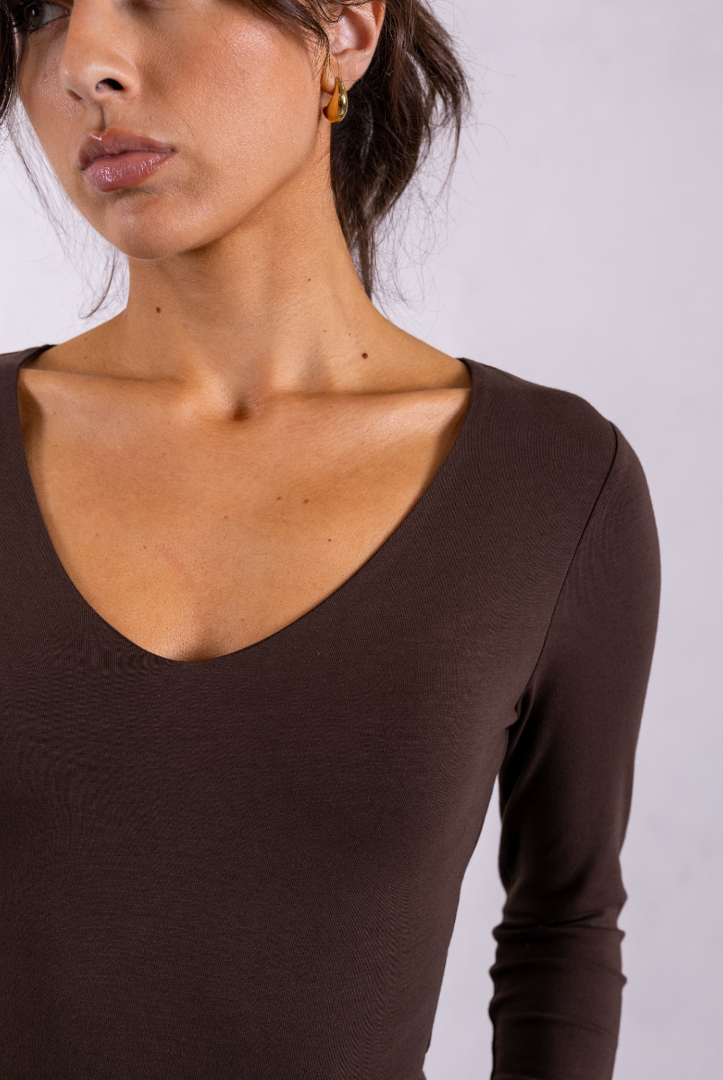 brown organic cotton v-neck long sleeve t-shirt