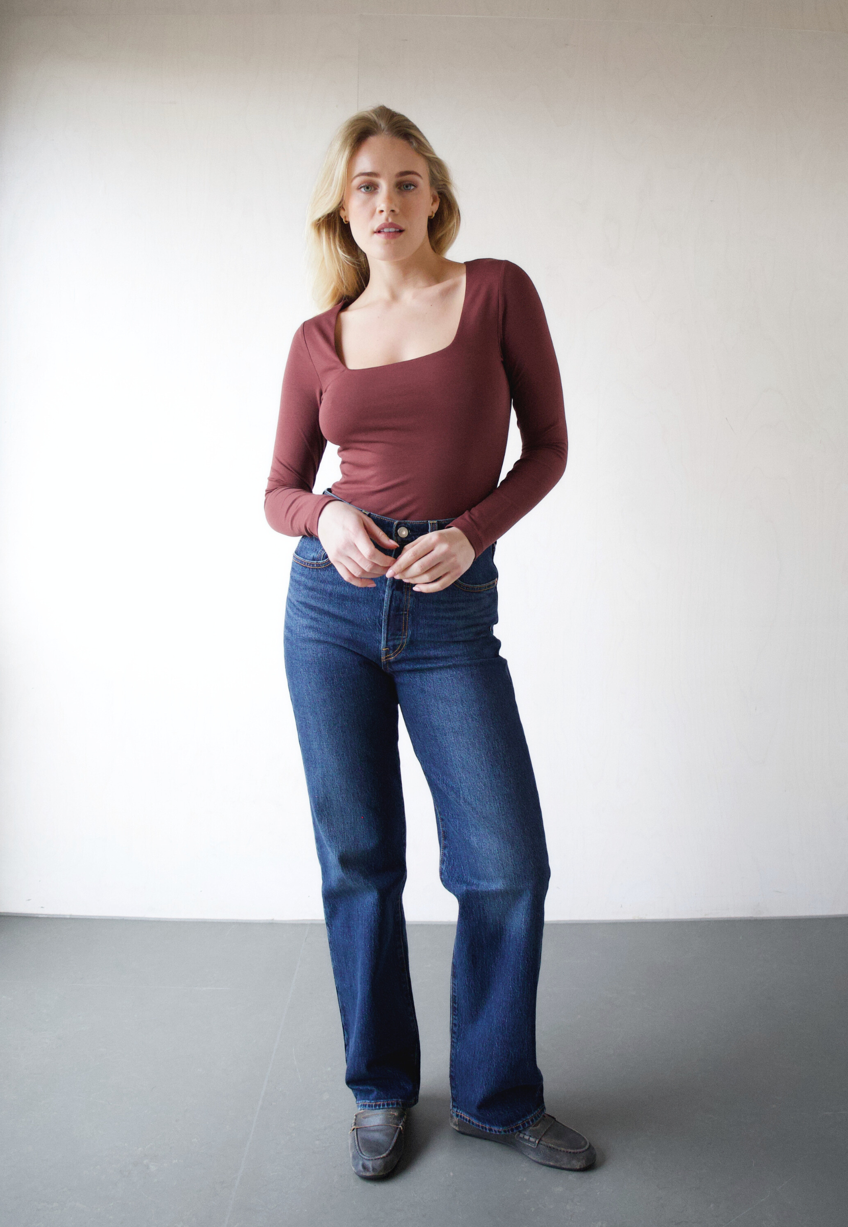 Organic cotton square-neck long sleeve T-shirt, Burgundy, front