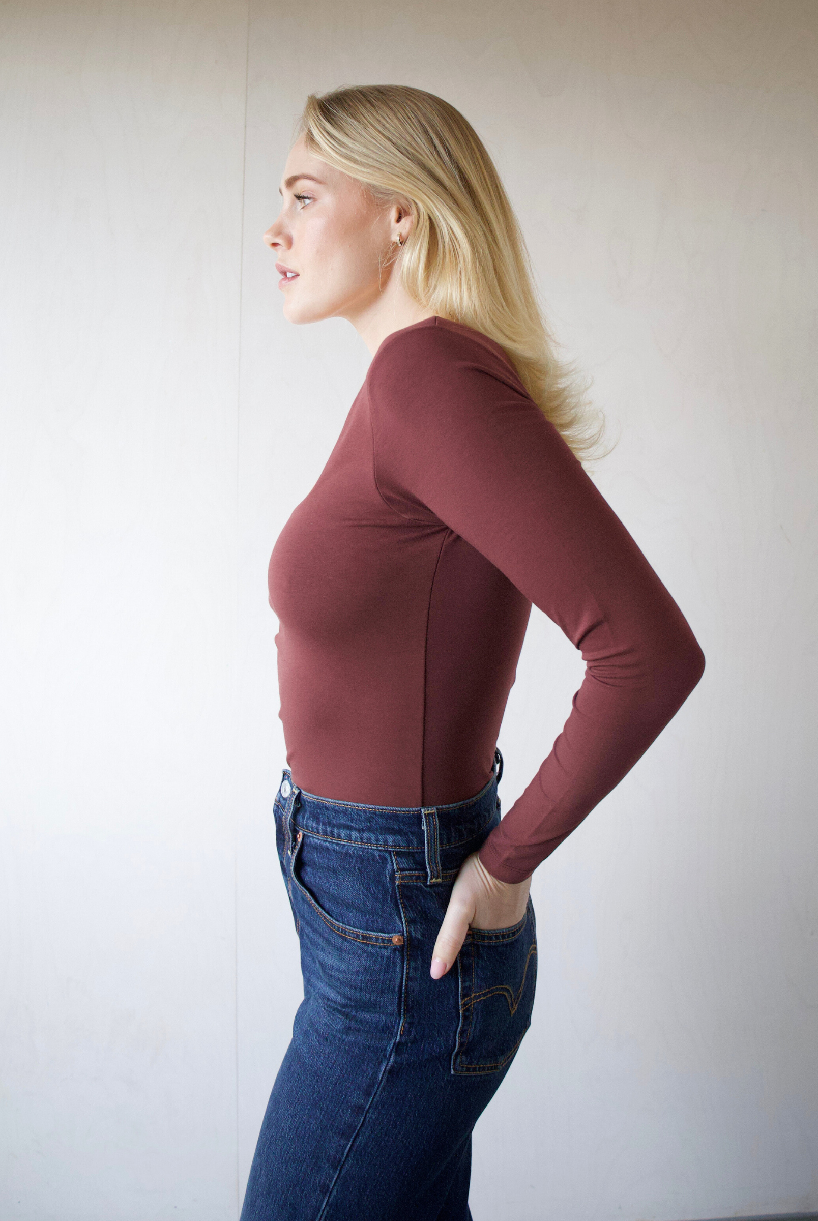Organic cotton square-neck long sleeve T-shirt, Burgundy, side