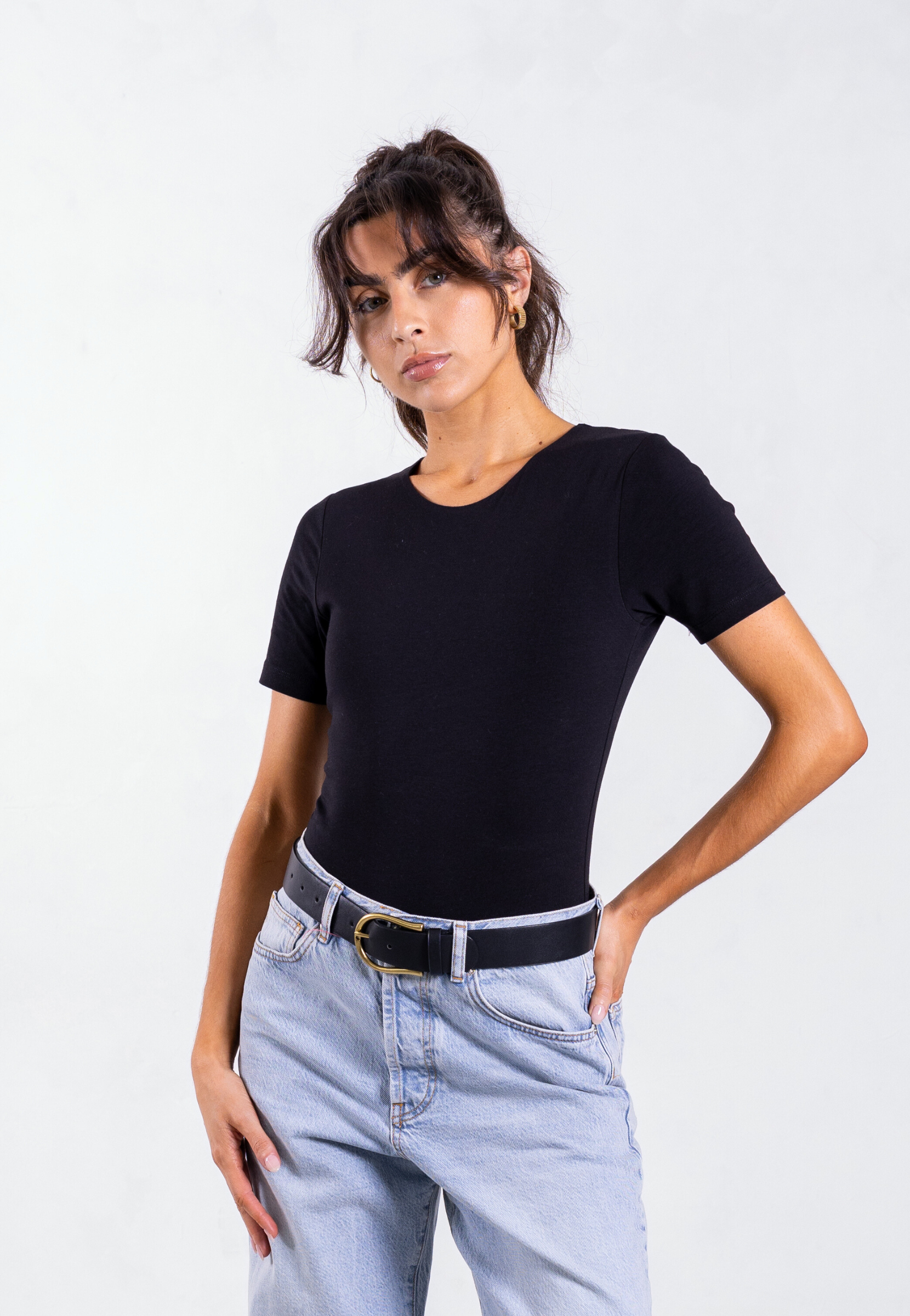 organic cotton crew neck black t-shirt, front