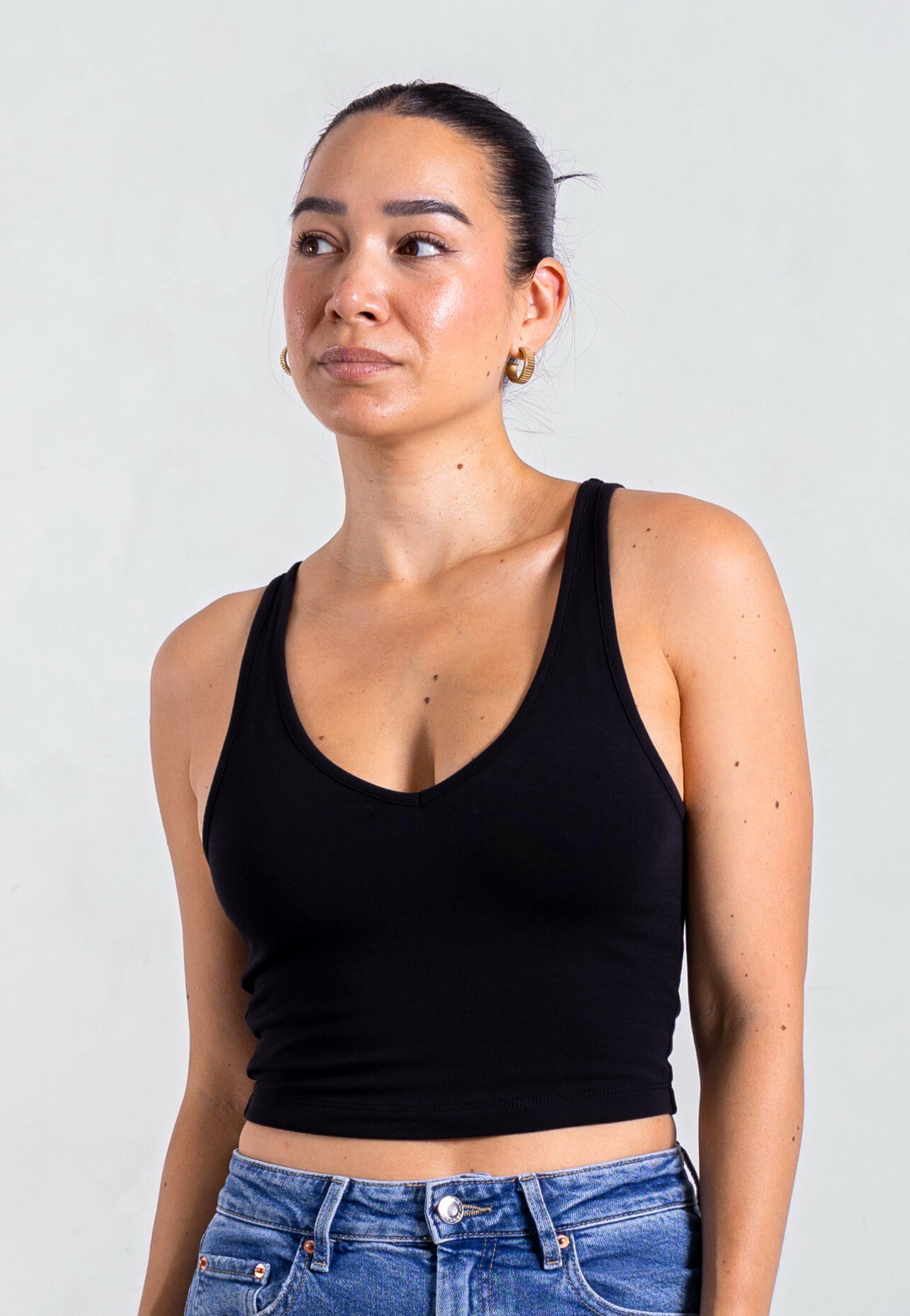 Front, V-neck Cropped Tank, Black