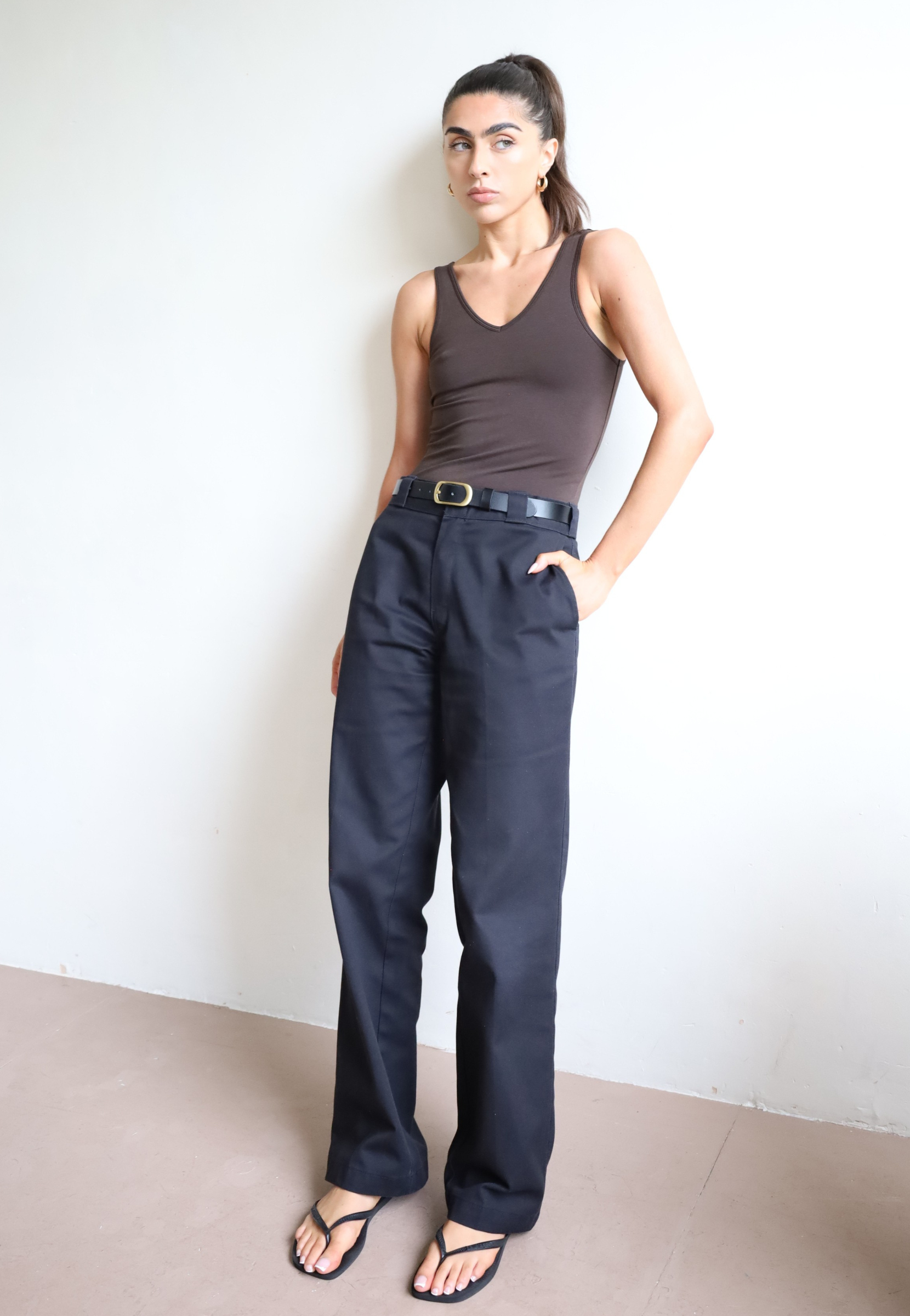 Womens organic cotton v-neck tank top, Brown