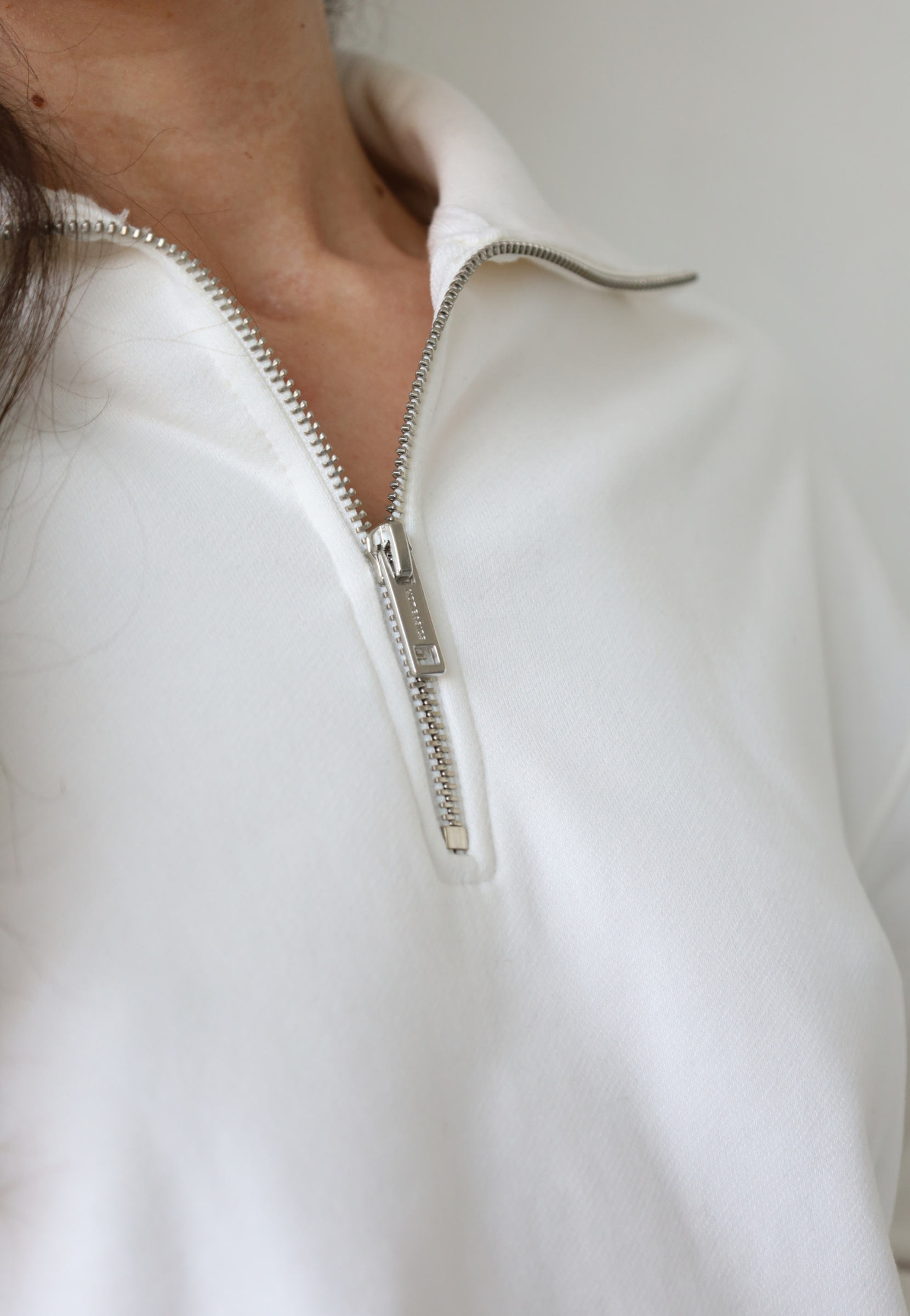 Organic cotton quarter-zip sweatshirt, white, detail 