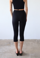 Organic cotton Capri Leggings, black, back