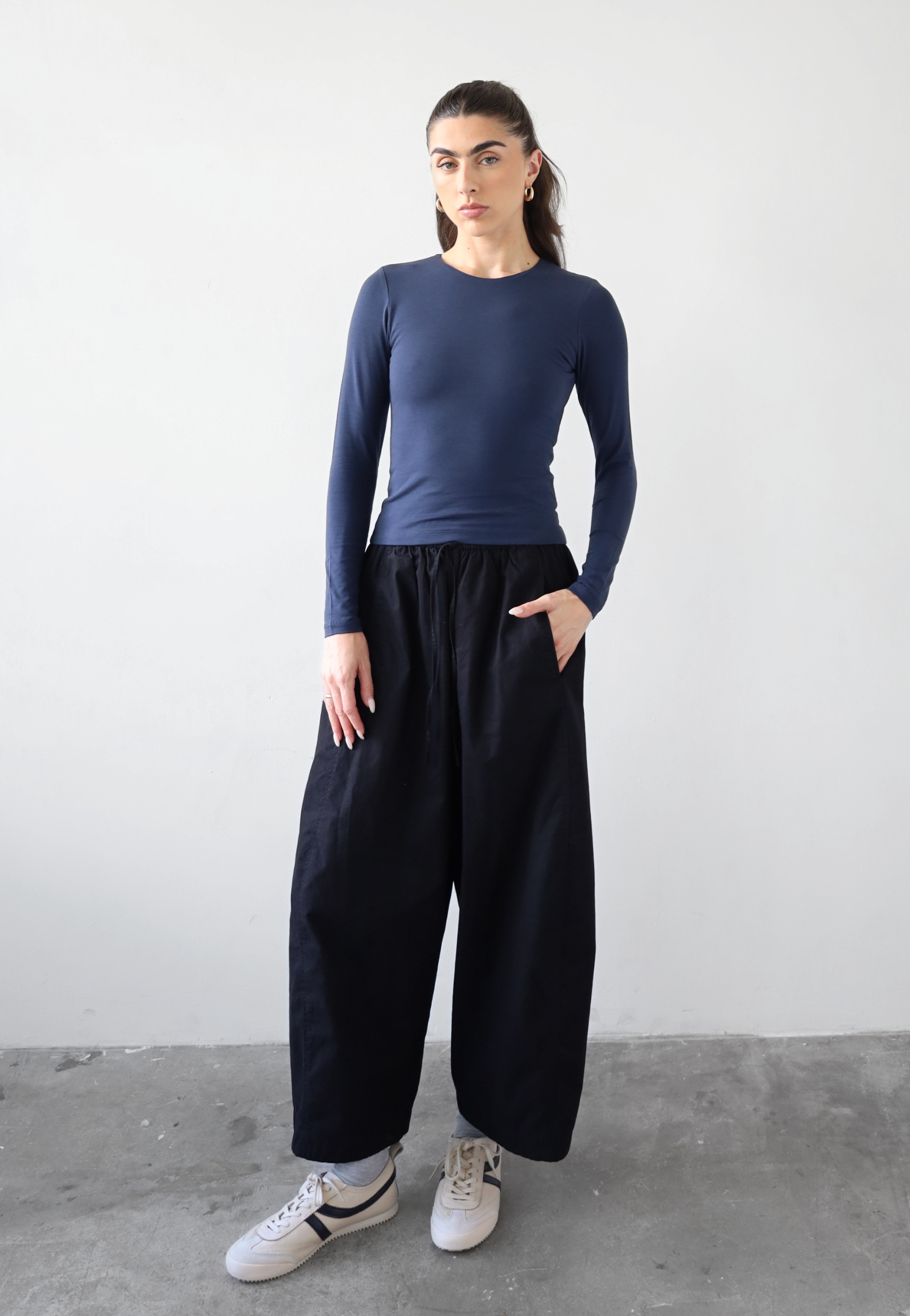 organic cotton long sleeve crew neck t-shirt, navy blue, front