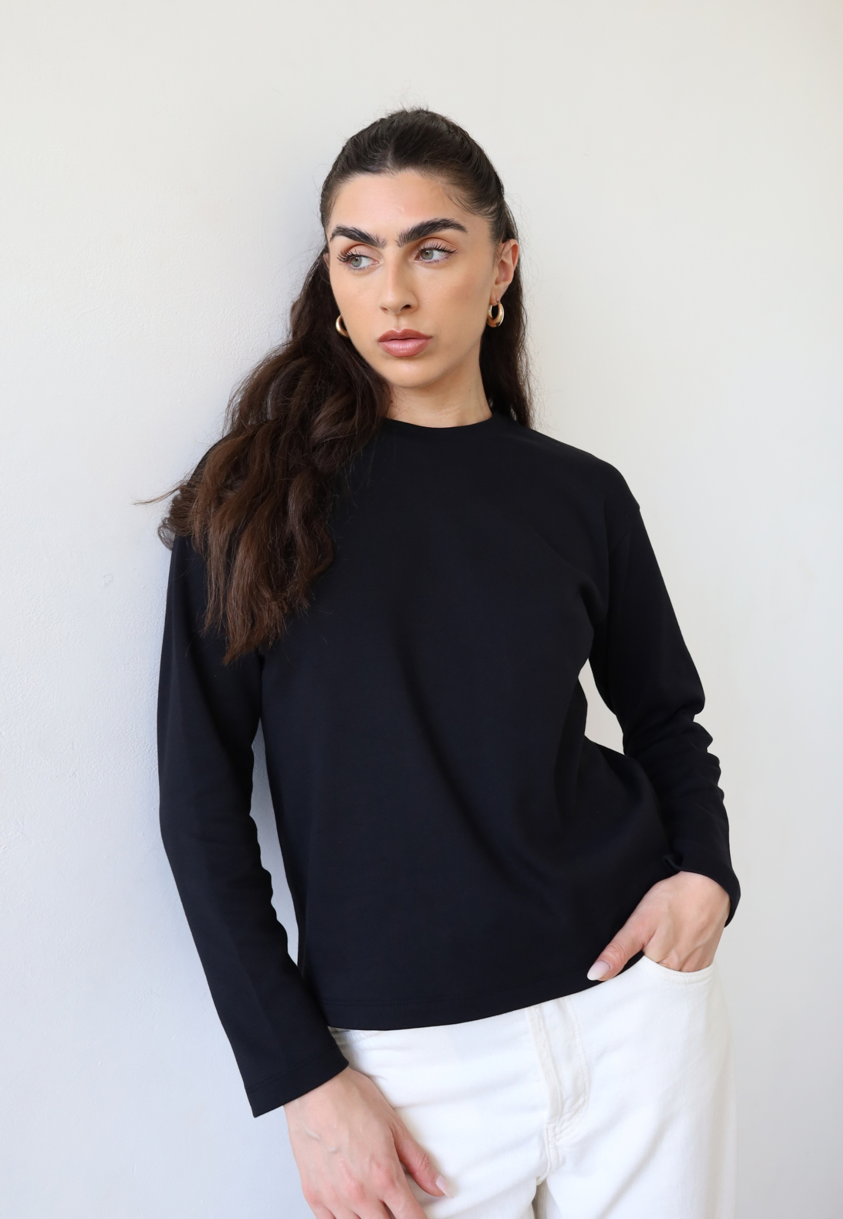 organic cotton long sleeve relaxed fit crew neck t-shirt, black, front