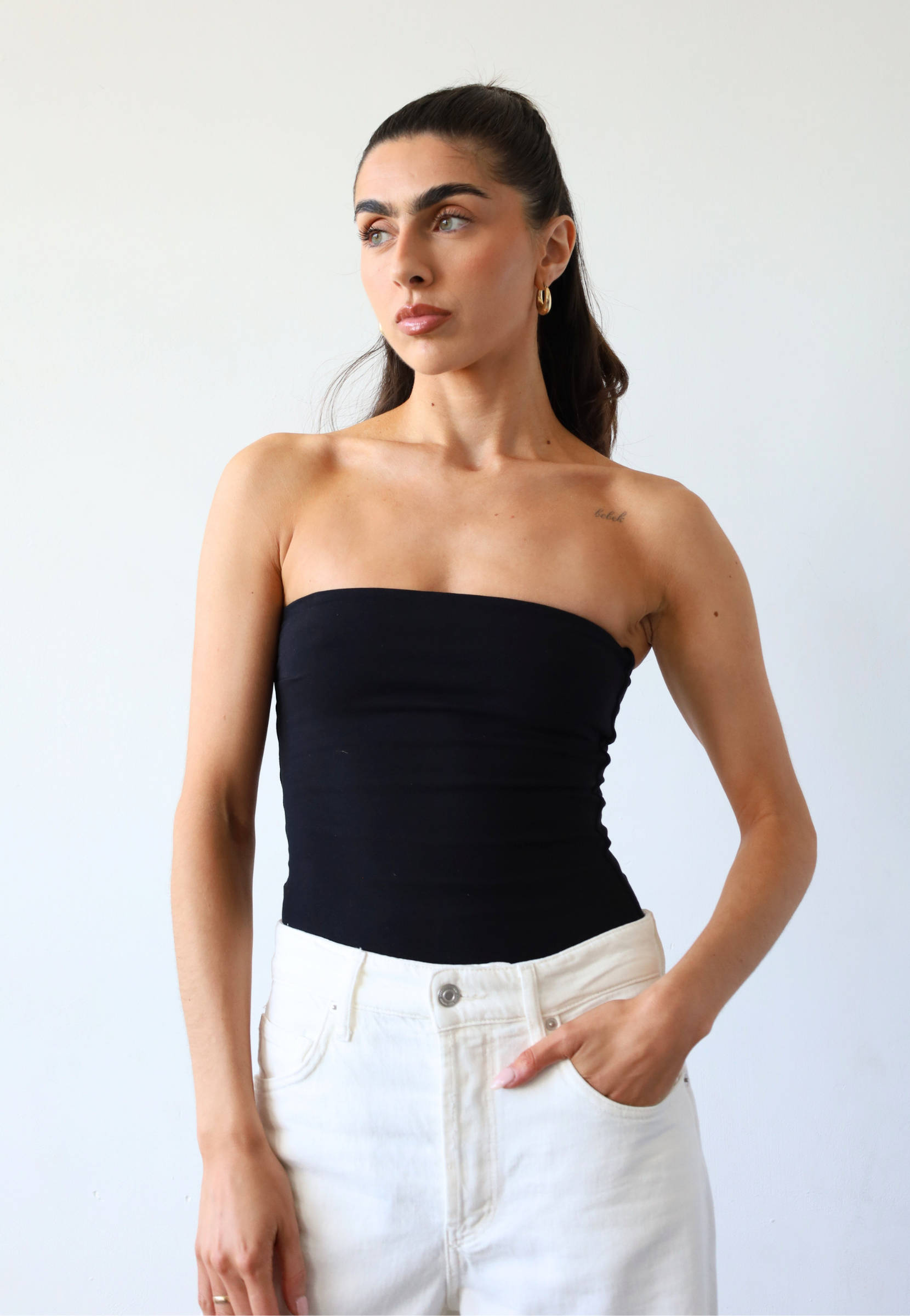 Organic cotton strapless top, black ,front 