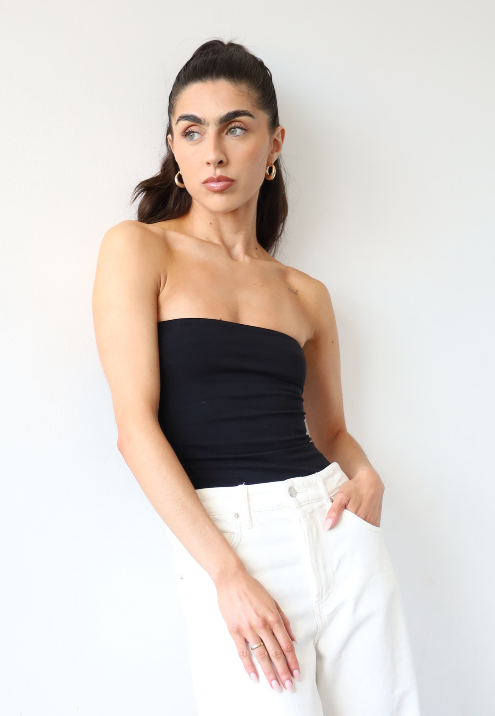 Organic cotton strapless top, black, front