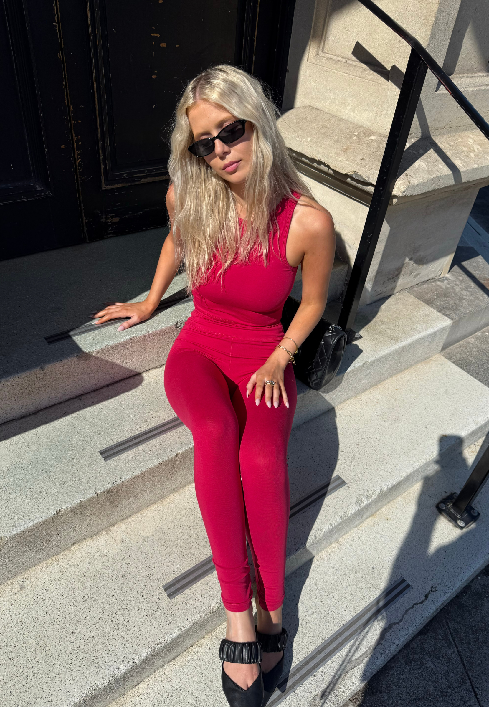 Organic cotton pink leggings, front