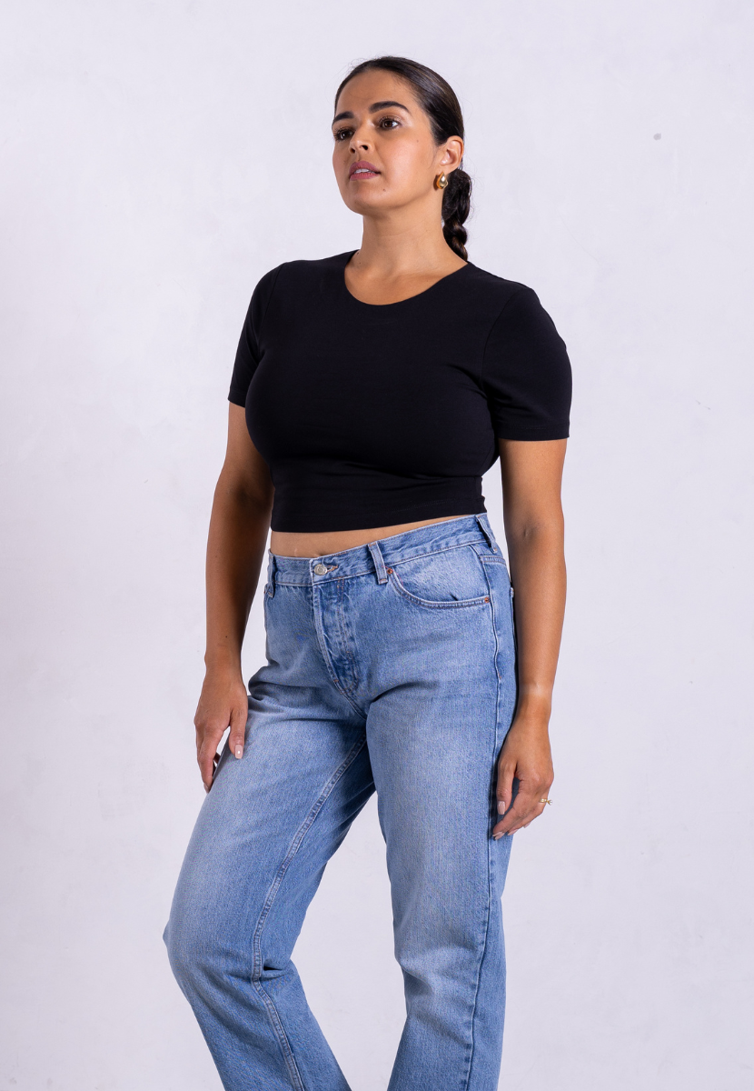 Crew neck cropped t-shirt black