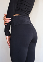 Organic cotton foldover leggings black - back 