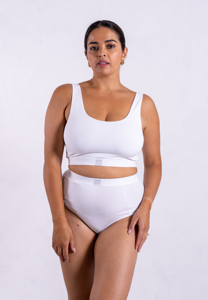 Organic cotton high waisted briefs white