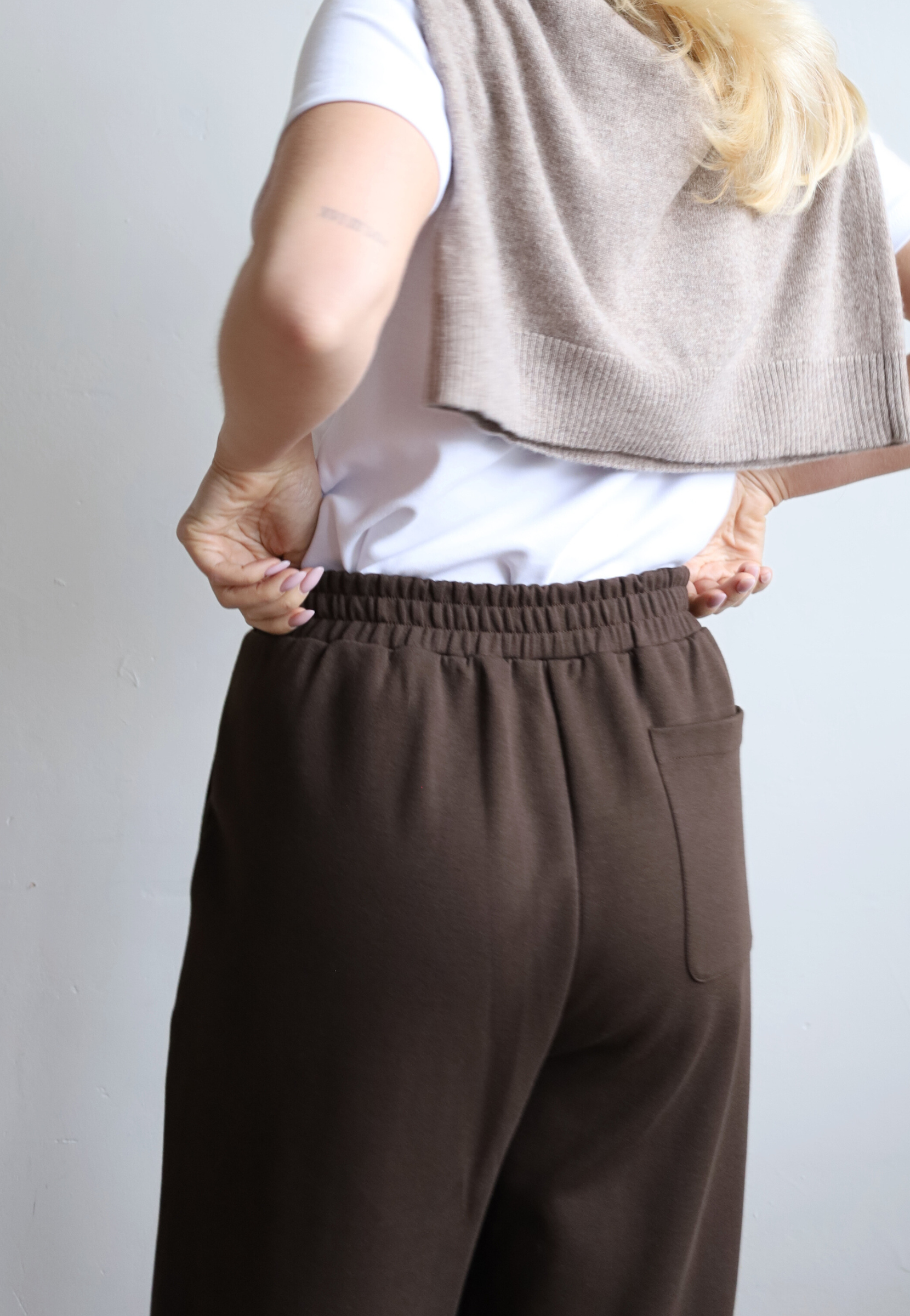 organic cotton wide-leg trouser, brown, back