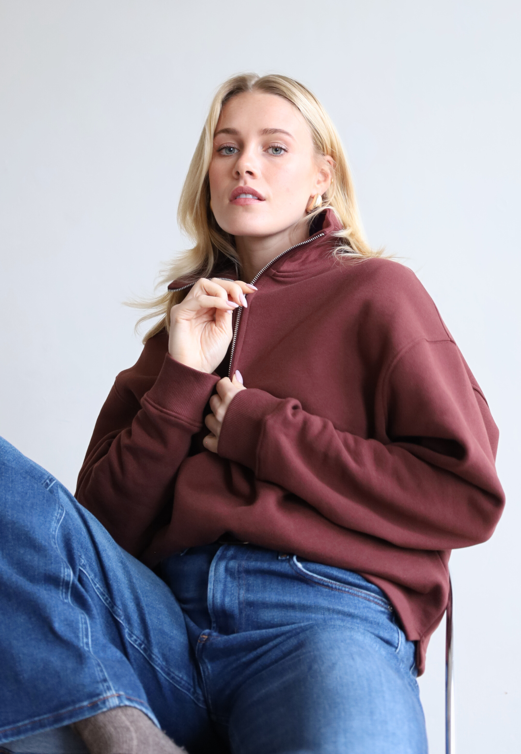 Organic cotton quarter zip sweatshirt, burgundy, front