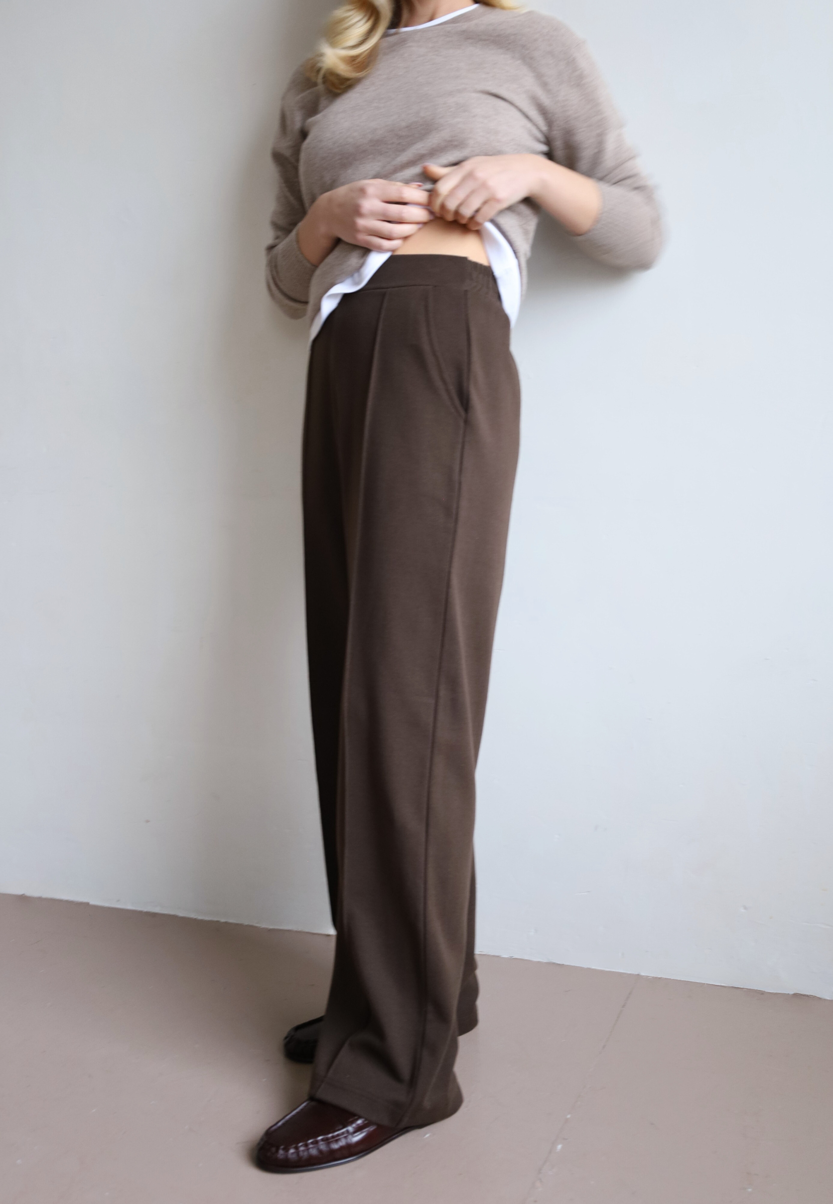 organic cotton wide-leg trouser, brown, side