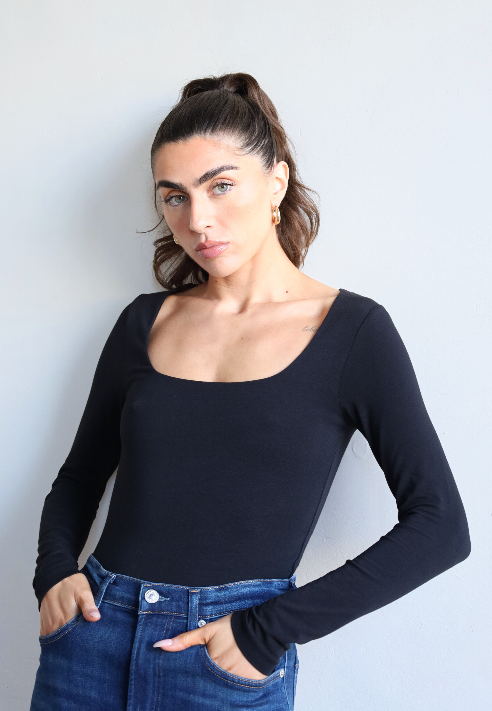 Organic cotton women's square neck long sleeve t-shirt - front 