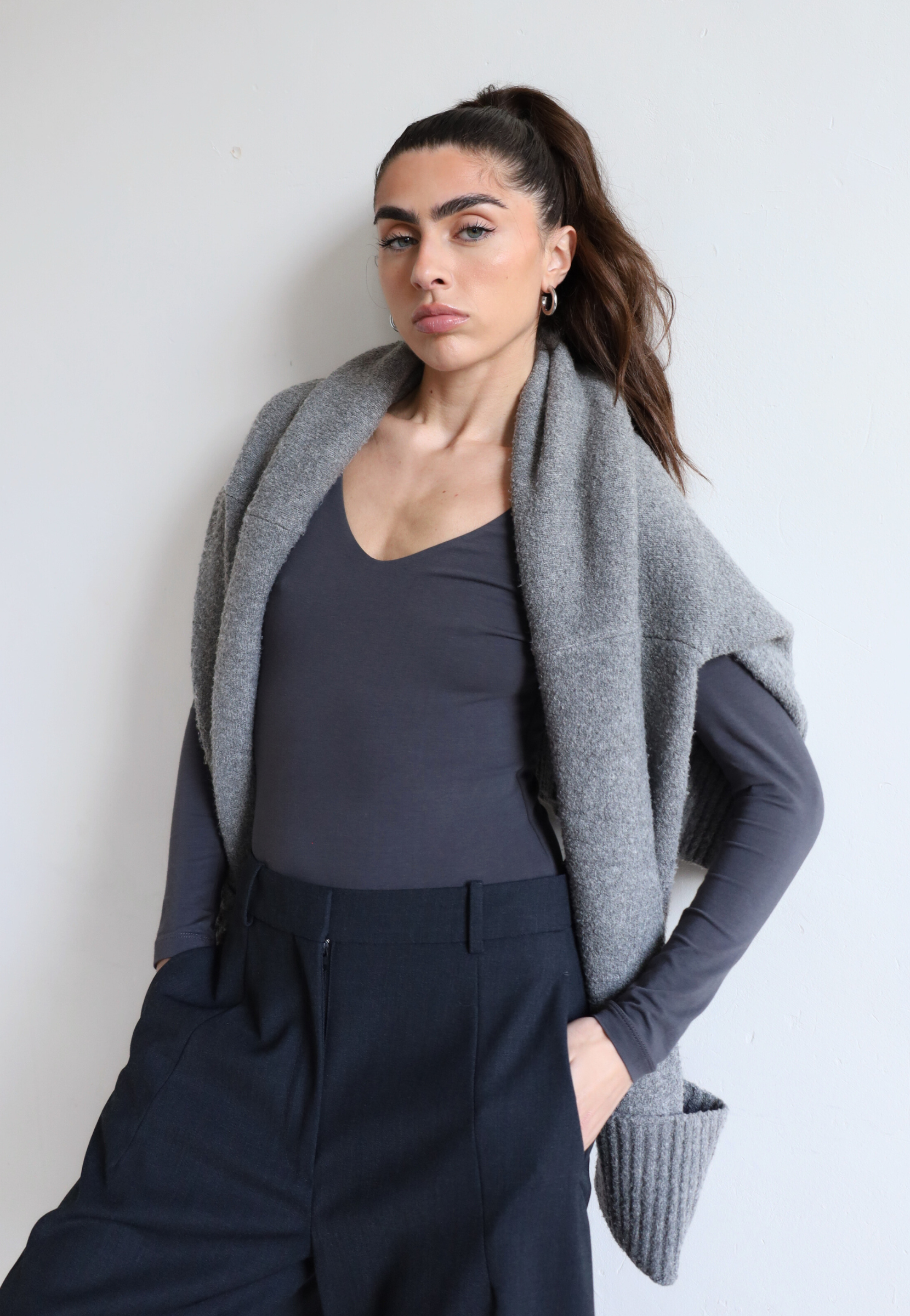 Organic Cotton Long Sleeve V-neck T-shirt, Charcoal