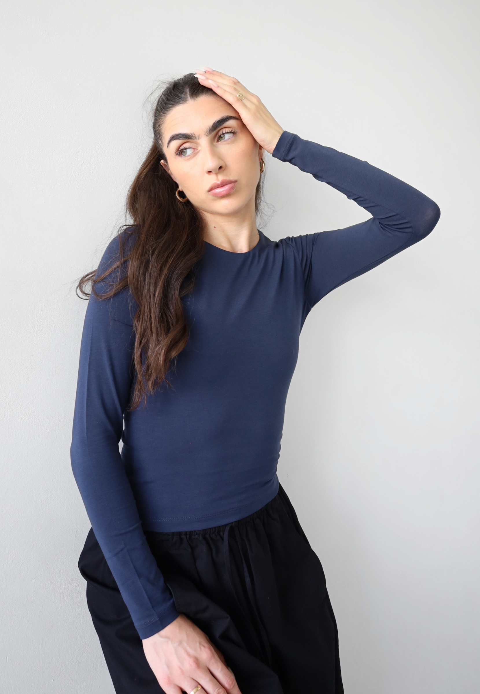 organic cotton long sleeve crew neck t-shirt, navy blue, front