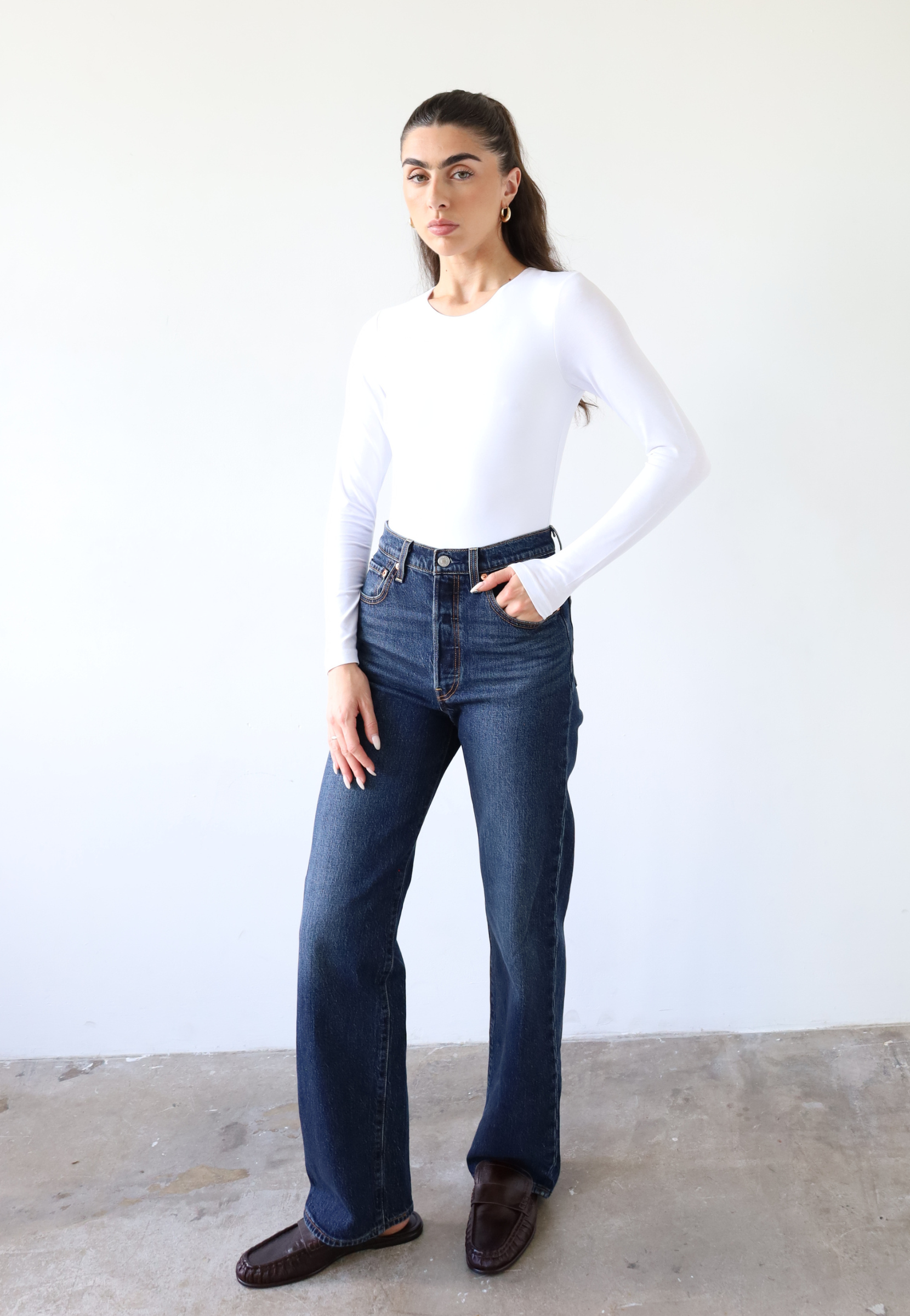 organic cotton crew neck long sleeve t-shirt, white, front