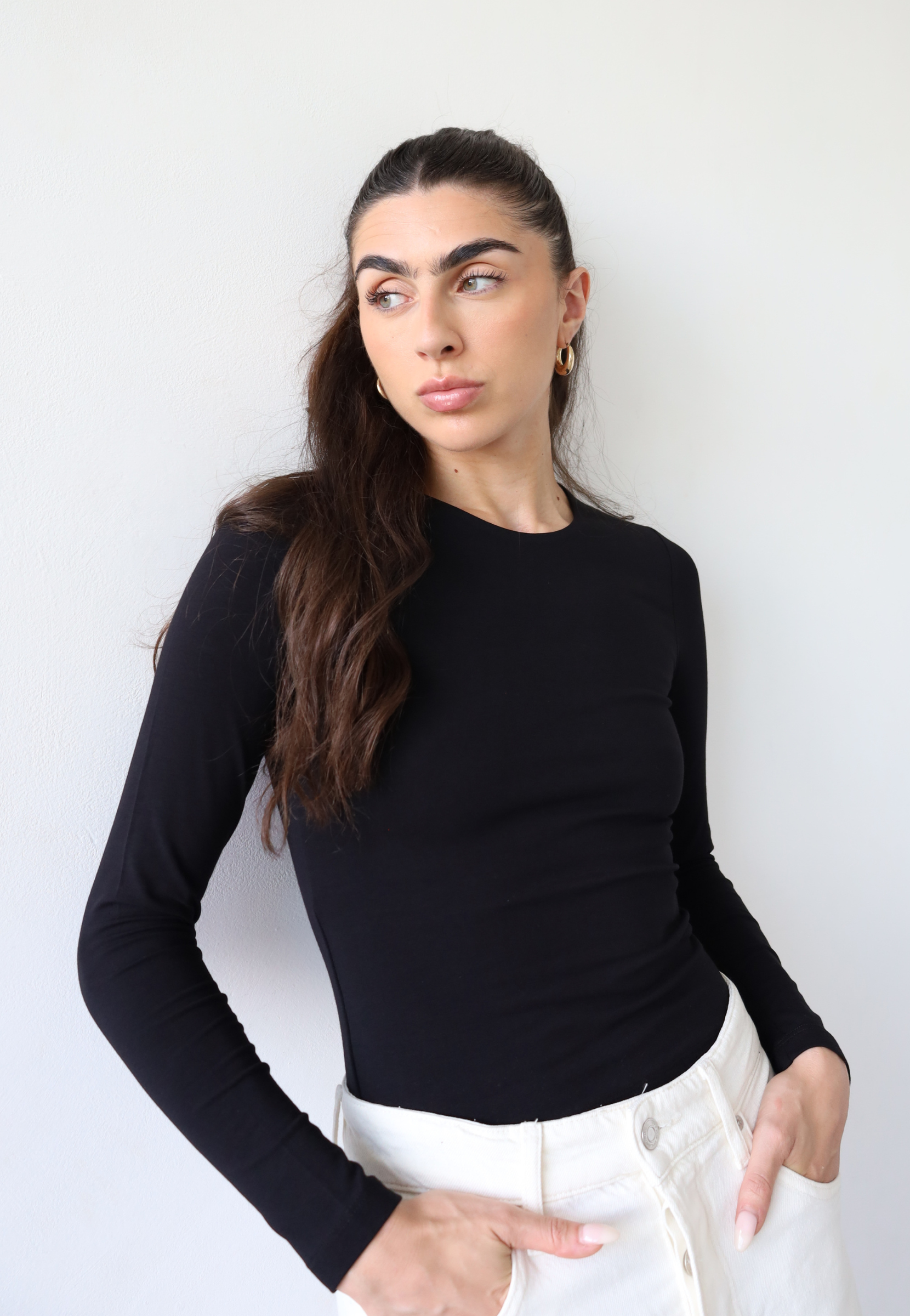 organic cotton long sleeve crew neck t-shirt, black, front