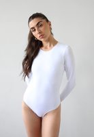 Organic cotton crew-neck bodysuit, white, front