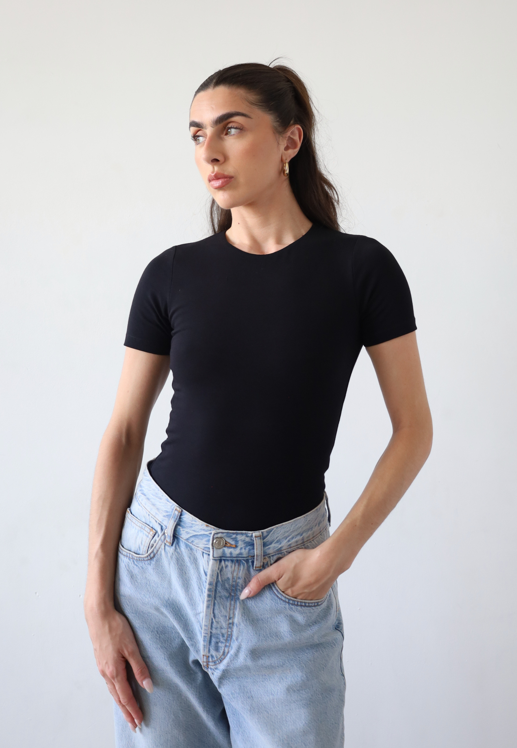 Organic cotton black crew neck short sleeve t-shirt, front 