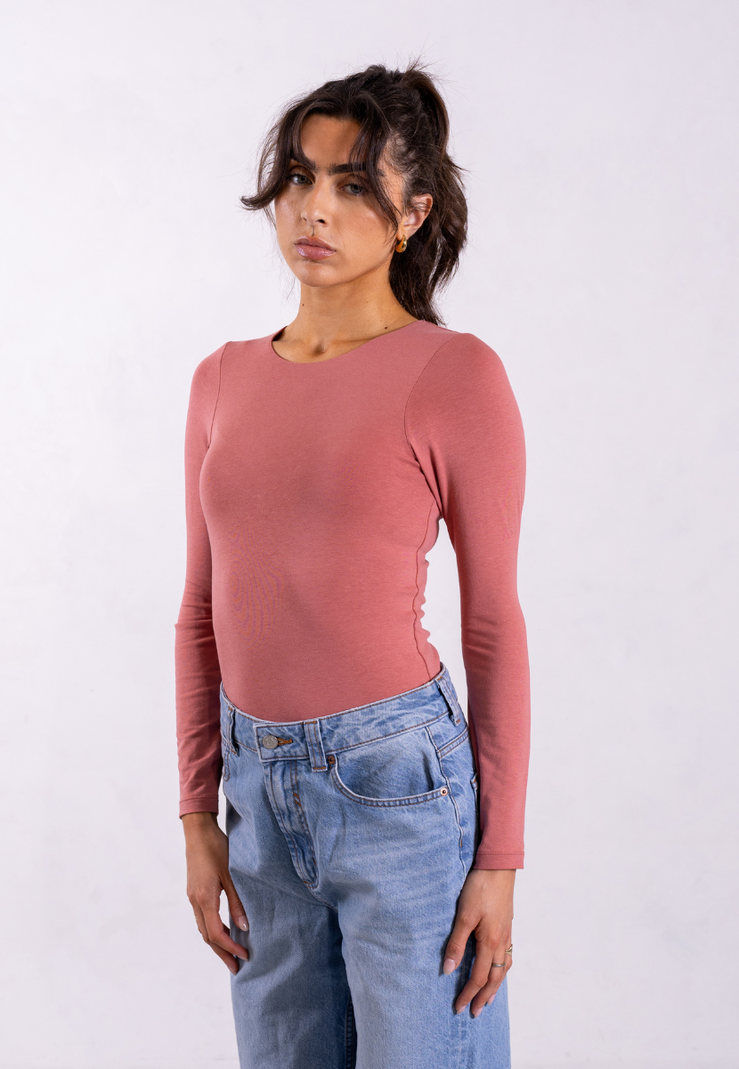 rose pink organic cotton long-sleeve crew neck t-shirt 