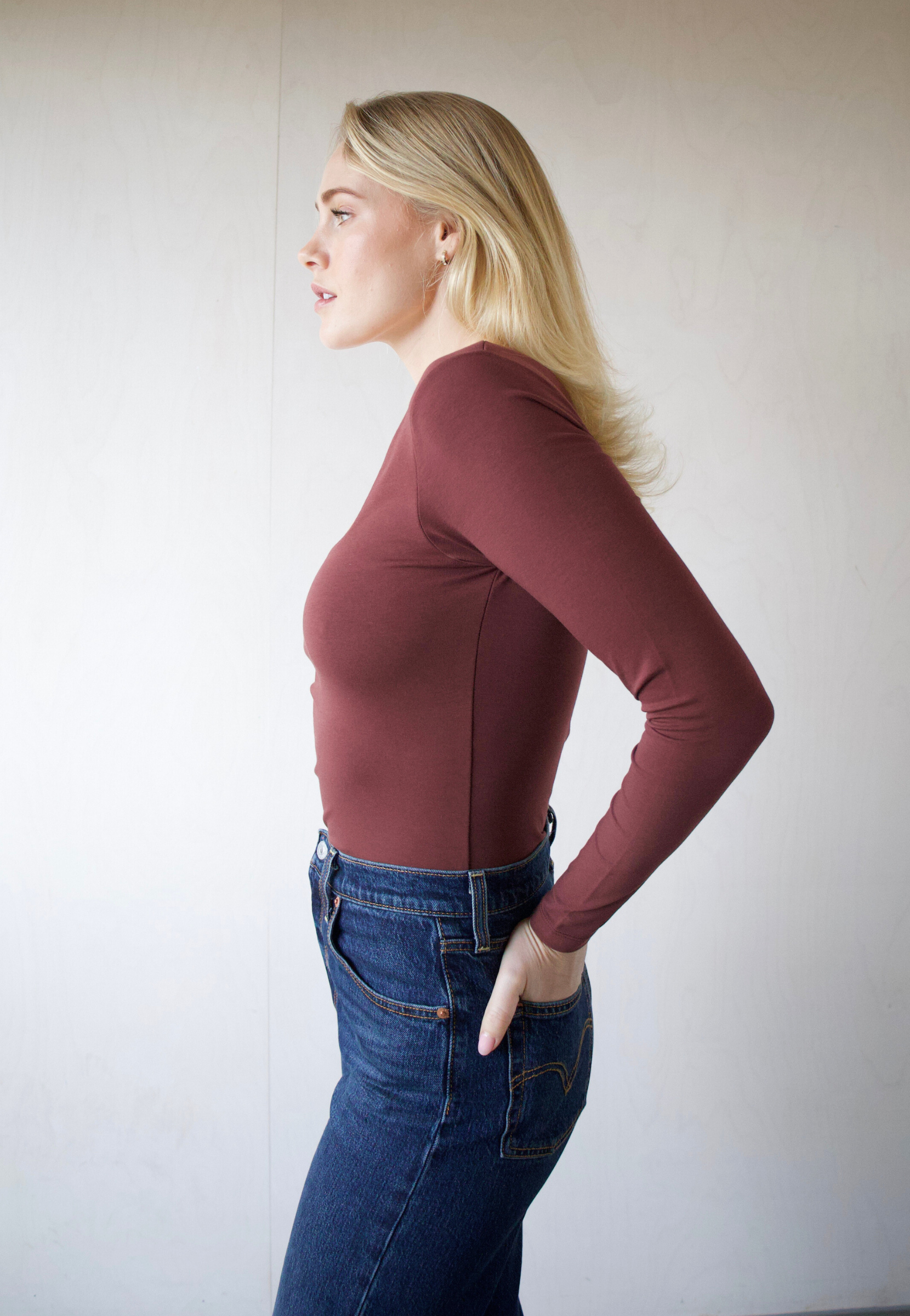 Organic cotton square-neck long sleeve T-shirt, Burgundy, side