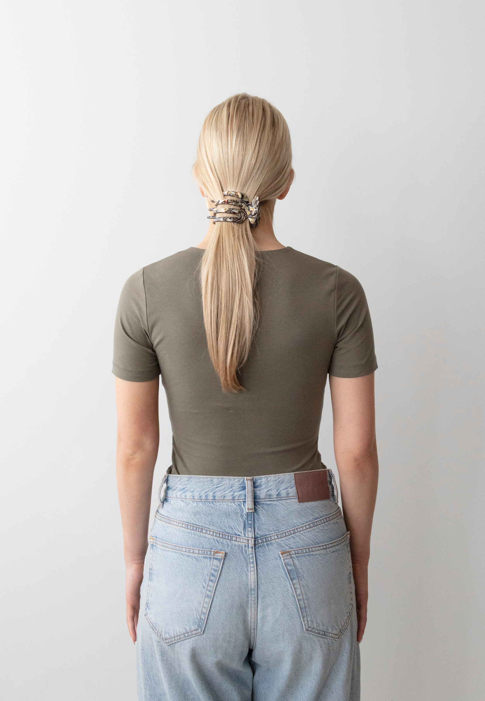 organic cotton t-shirt, burnt olive, back 