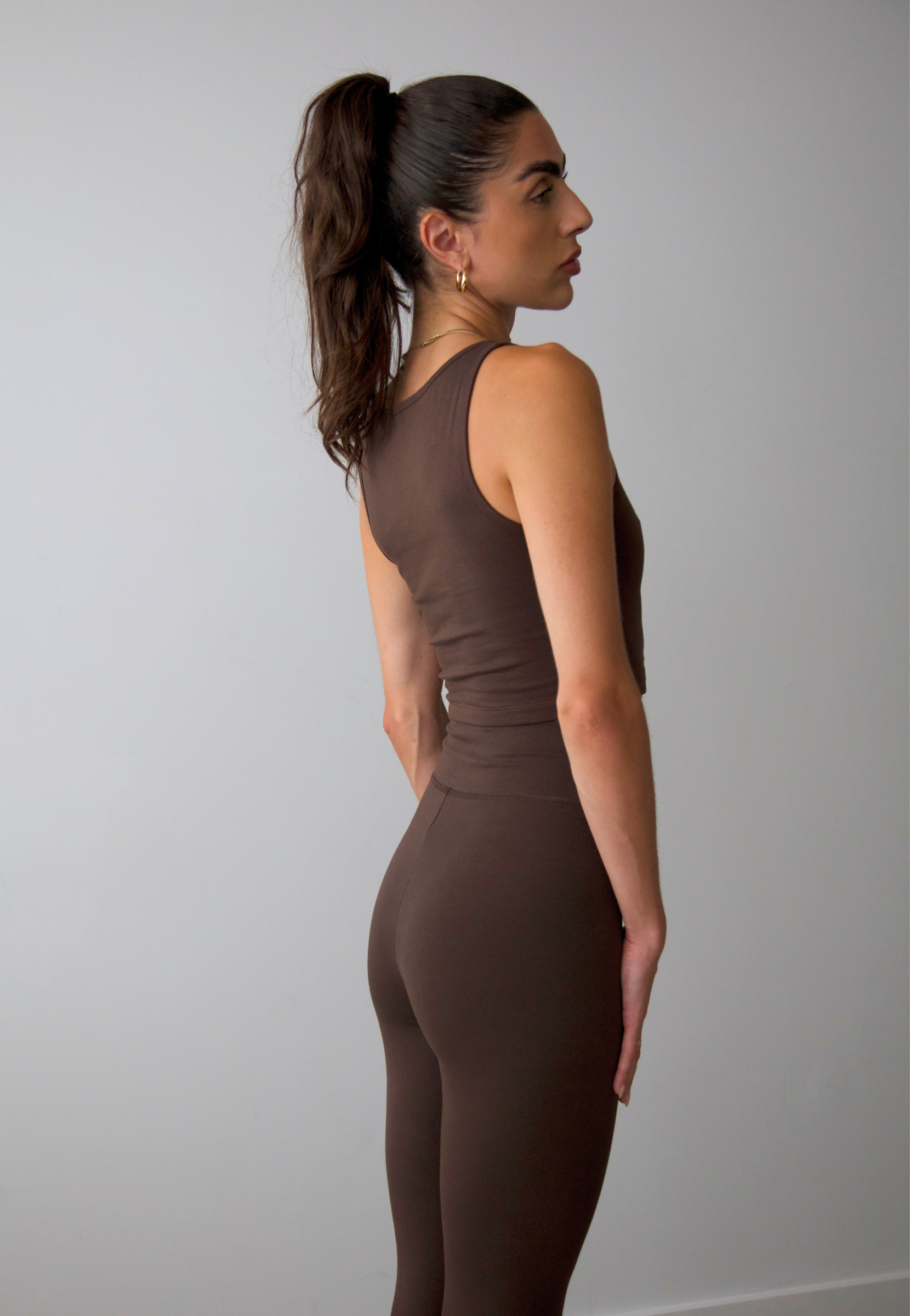 organic cotton wrap leggings, hot fudge, back 