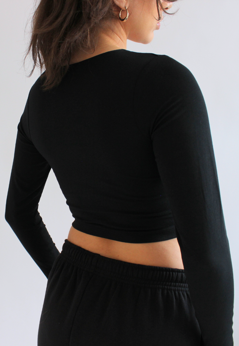 women's black organic cotton crew neck cropped long sleeve t-shirt